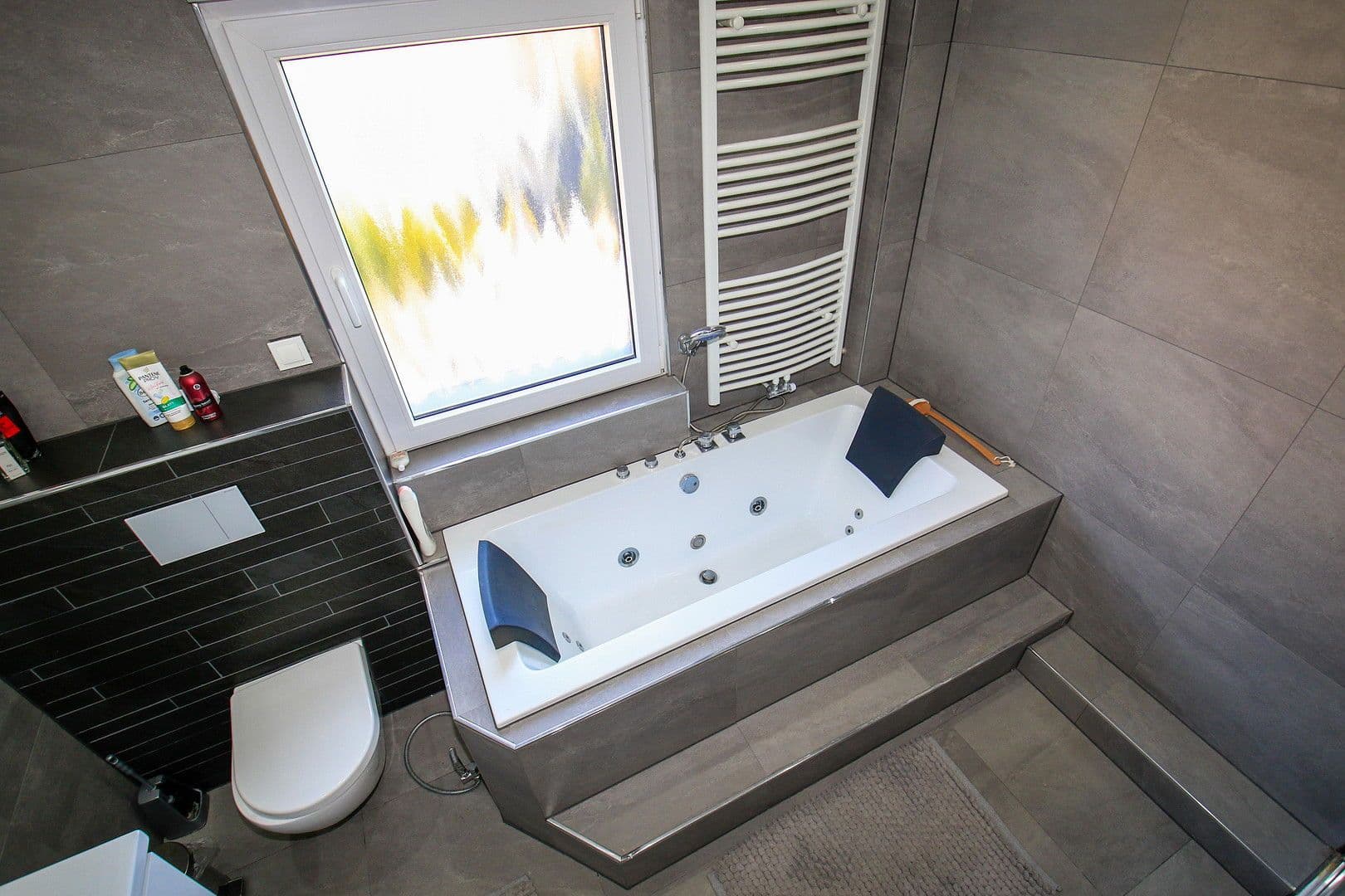 Prodej domu 110 m², pozemek 143 m², Mannheim, Bádensko-Württembersko Prodej domu 110 m², pozemek 143 m², Mannheim, Bádensko-Württembersko