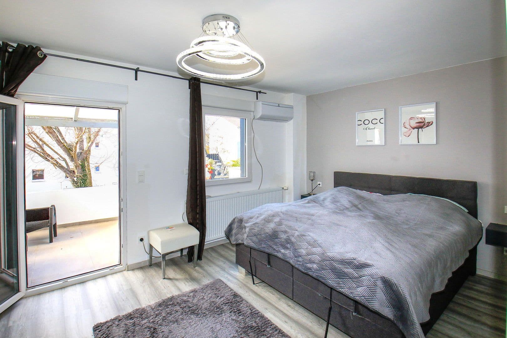 Prodej domu 110 m², pozemek 143 m², Mannheim, Bádensko-Württembersko Prodej domu 110 m², pozemek 143 m², Mannheim, Bádensko-Württembersko