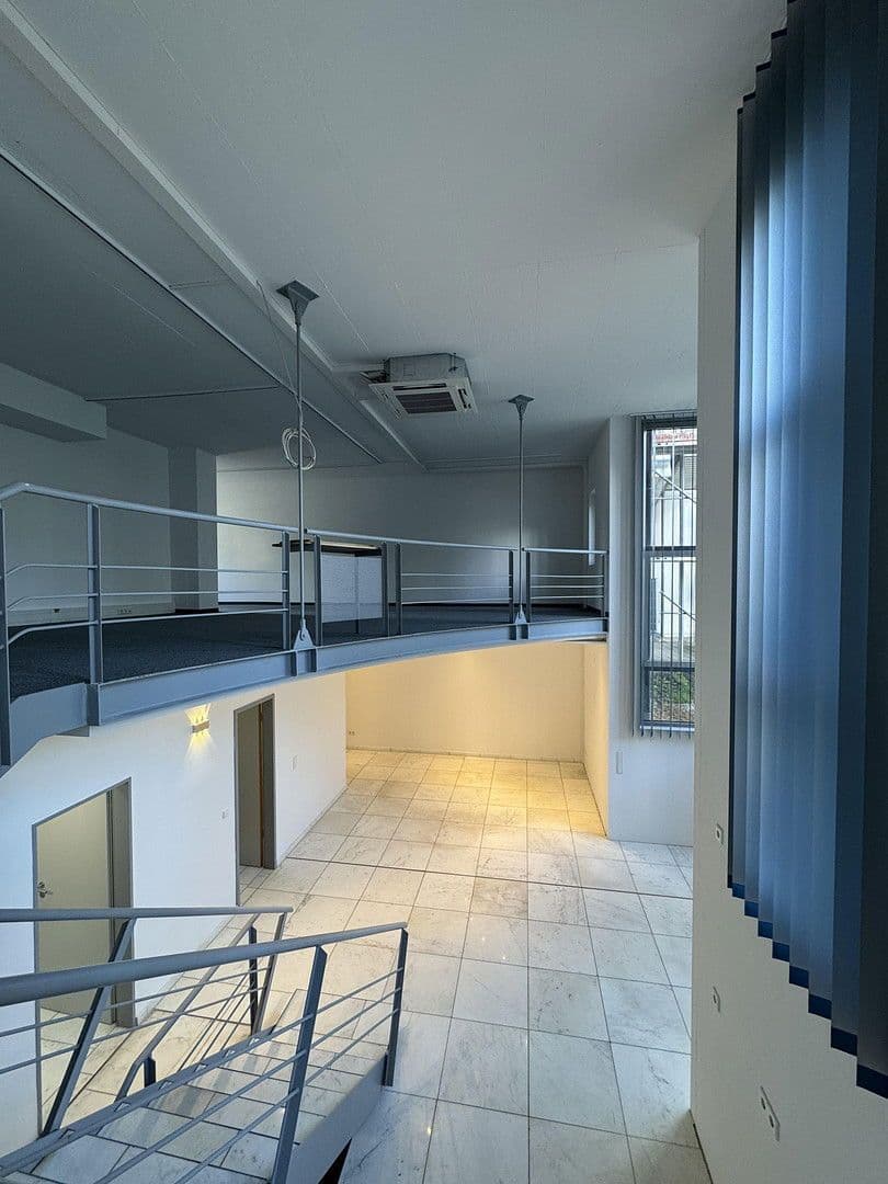 Prodej kanceláře 315 m², Münchener Straße 113, Ingolstadt, Bavorsko Prodej kanceláře 315 m², Münchener Straße 113, Ingolstadt, Bavorsko