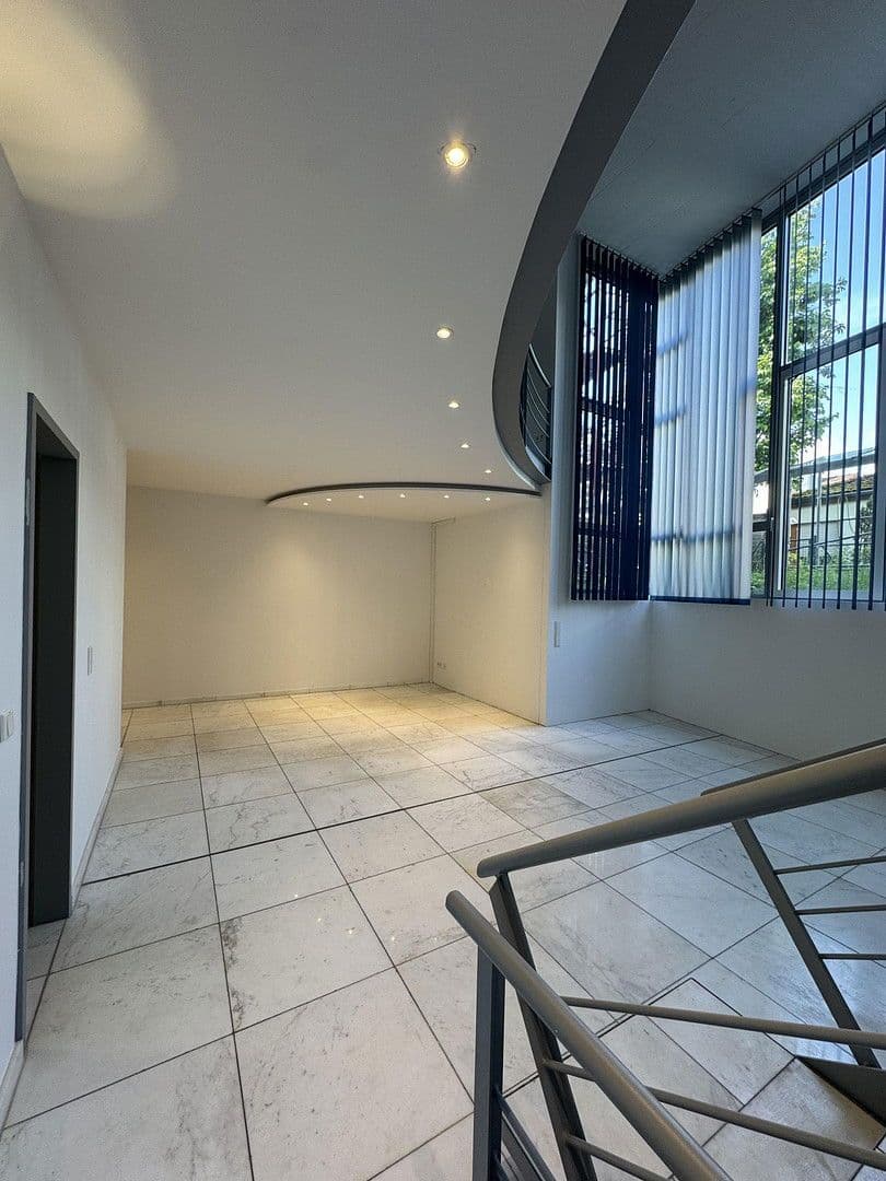 Prodej kanceláře 315 m², Münchener Straße 113, Ingolstadt, Bavorsko Prodej kanceláře 315 m², Münchener Straße 113, Ingolstadt, Bavorsko