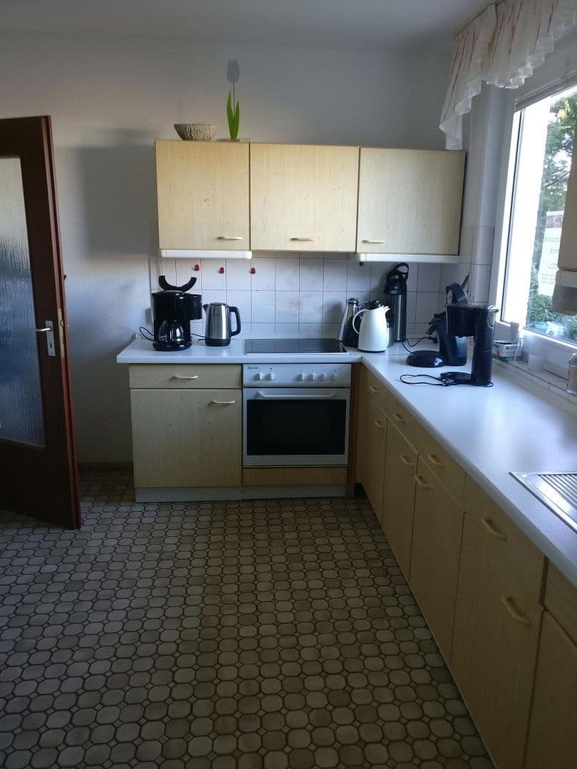 Prodej domu 260 m², pozemek 1.101 m², Bosteler Weg 11A, Celle, Dolní Sasko Prodej domu 260 m², pozemek 1.101 m², Bosteler Weg 11A, Celle, Dolní Sasko