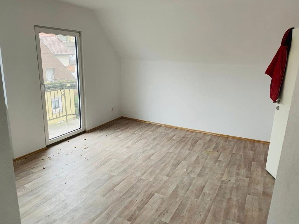 Prodej domu 250 m², pozemek 406 m², Bad Rappenau, Bádensko-Württembersko Prodej domu 250 m², pozemek 406 m², Bad Rappenau, Bádensko-Württembersko
