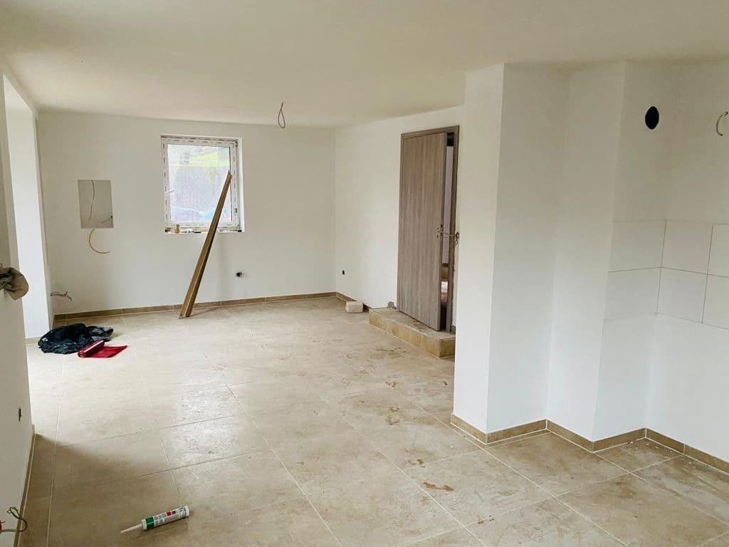 Prodej domu 250 m², pozemek 406 m², Bad Rappenau, Bádensko-Württembersko Prodej domu 250 m², pozemek 406 m², Bad Rappenau, Bádensko-Württembersko