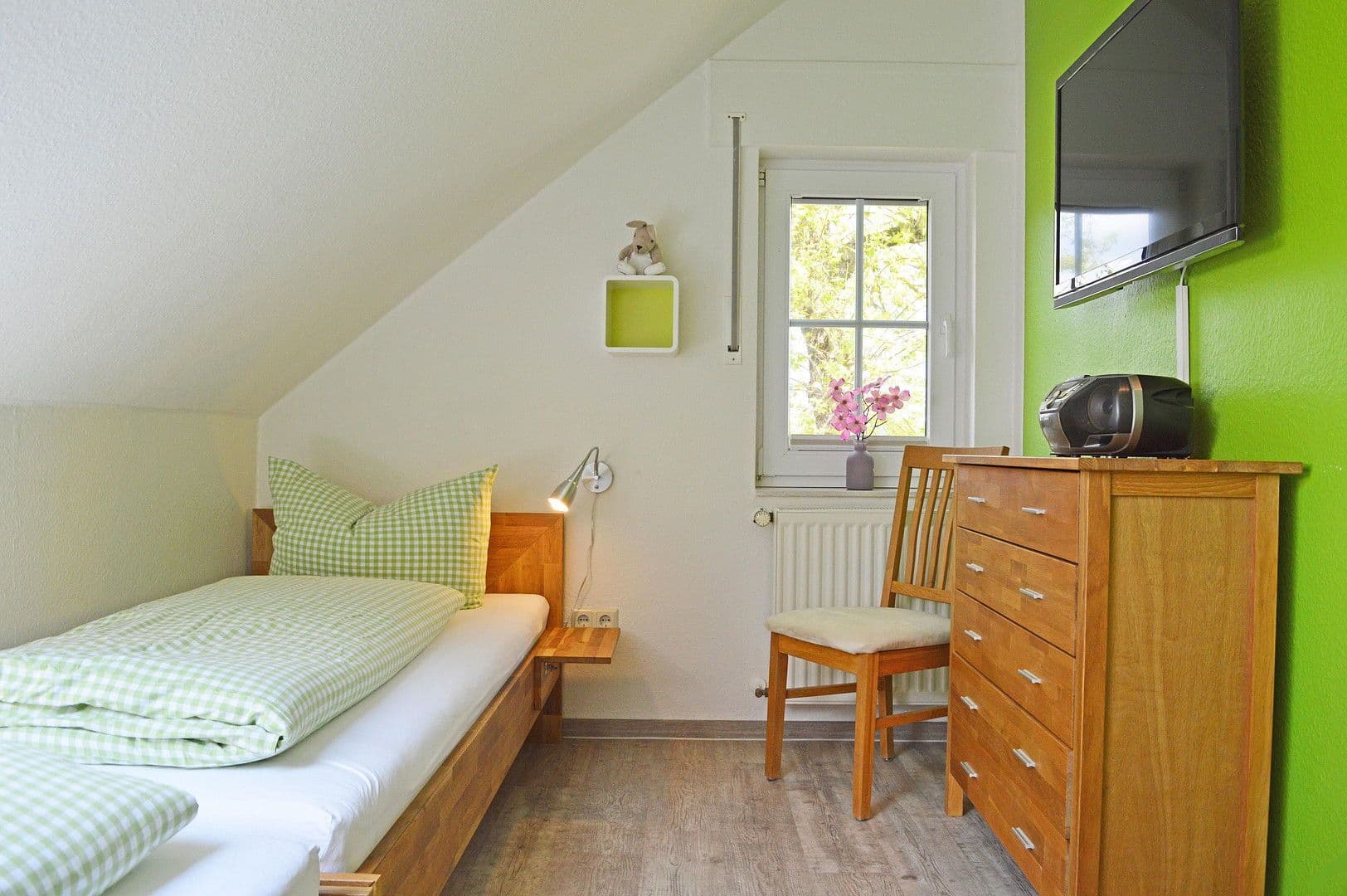 Prodej domu 91 m², pozemek 1.175 m², Zur Lenzer Höh 6, Haus 13, Fünfseen, Mecklenburg-Vorpommern Prodej domu 91 m², pozemek 1.175 m², Zur Lenzer Höh 6, Haus 13, Fünfseen, Mecklenburg-Vorpommern