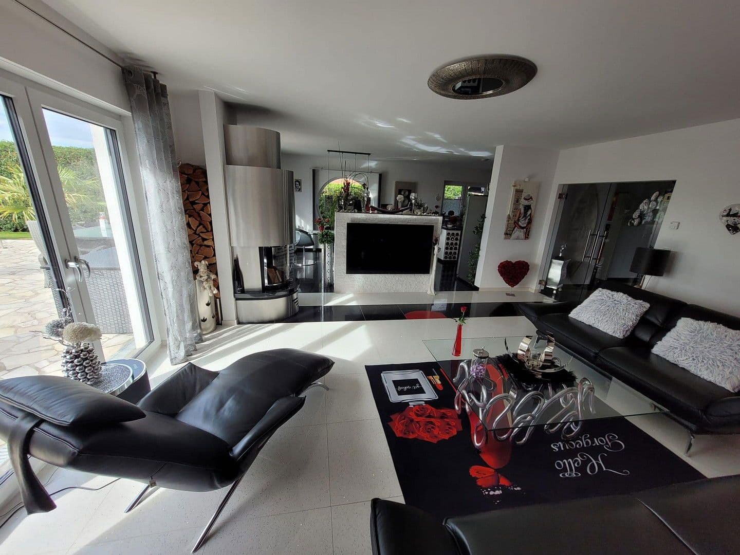 Prodej domu 173 m², pozemek 728 m², Barsinghausen, Dolní Sasko Prodej domu 173 m², pozemek 728 m², Barsinghausen, Dolní Sasko