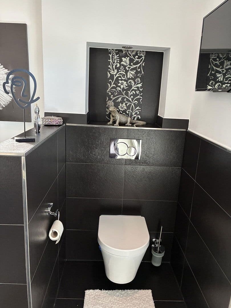 Prodej domu 173 m², pozemek 728 m², Barsinghausen, Dolní Sasko Prodej domu 173 m², pozemek 728 m², Barsinghausen, Dolní Sasko