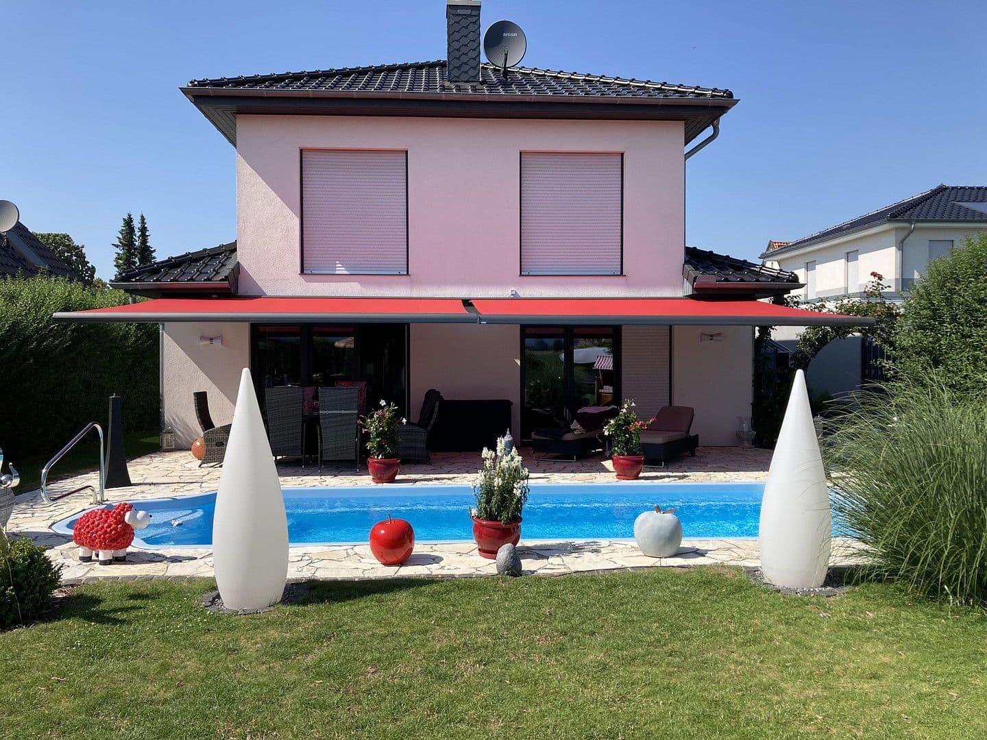 Prodej domu 173 m², pozemek 728 m², Barsinghausen, Dolní Sasko Prodej domu 173 m², pozemek 728 m², Barsinghausen, Dolní Sasko