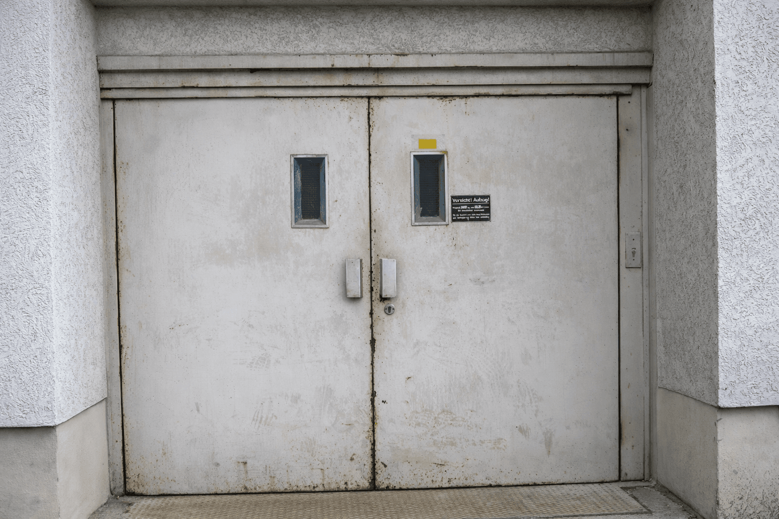 Pronájem nebytového prostoru 42 m², Niemetzstr.47-49, Berlin, Berlín Pronájem nebytového prostoru 42 m², Niemetzstr.47-49, Berlin, Berlín