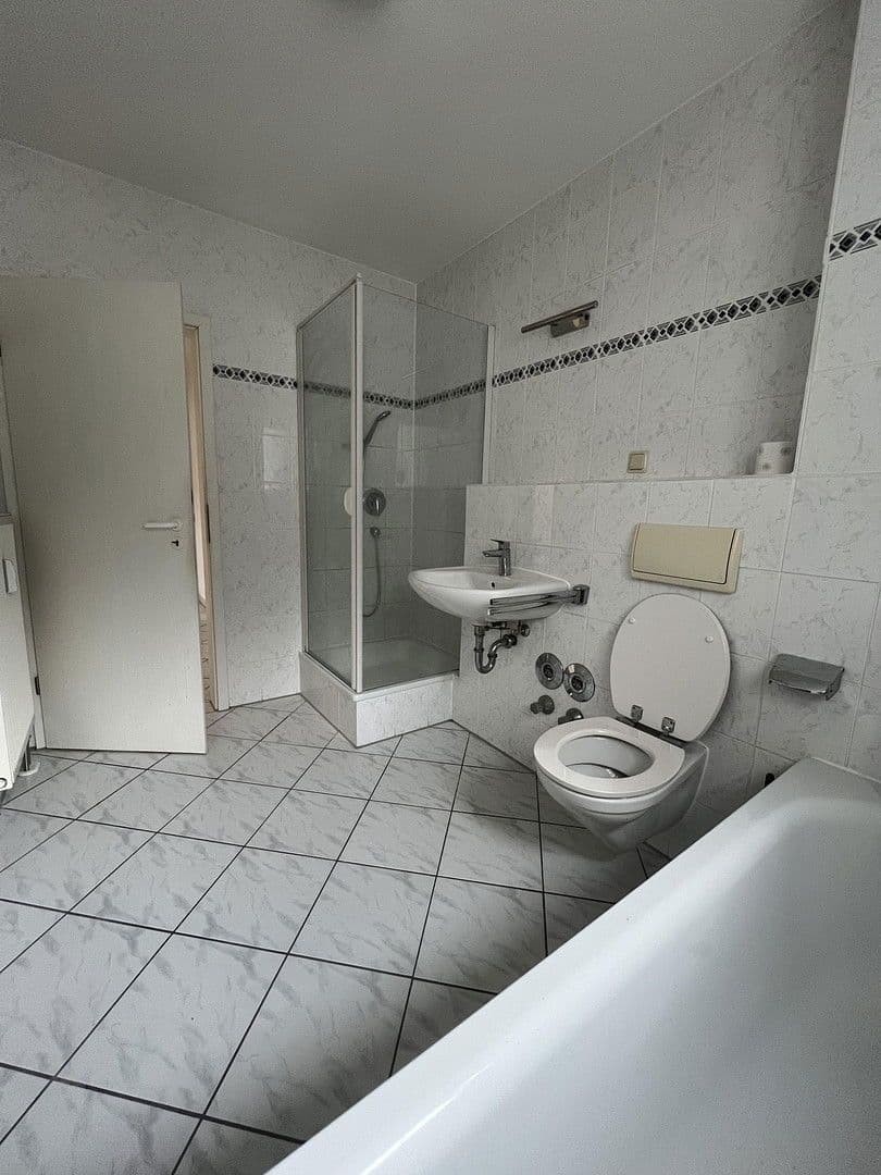 Pronájem bytu 2+1 73 m², Breites Driesch 33, Limburg an der Lahn, Hessen Pronájem bytu 2+1 73 m², Breites Driesch 33, Limburg an der Lahn, Hessen