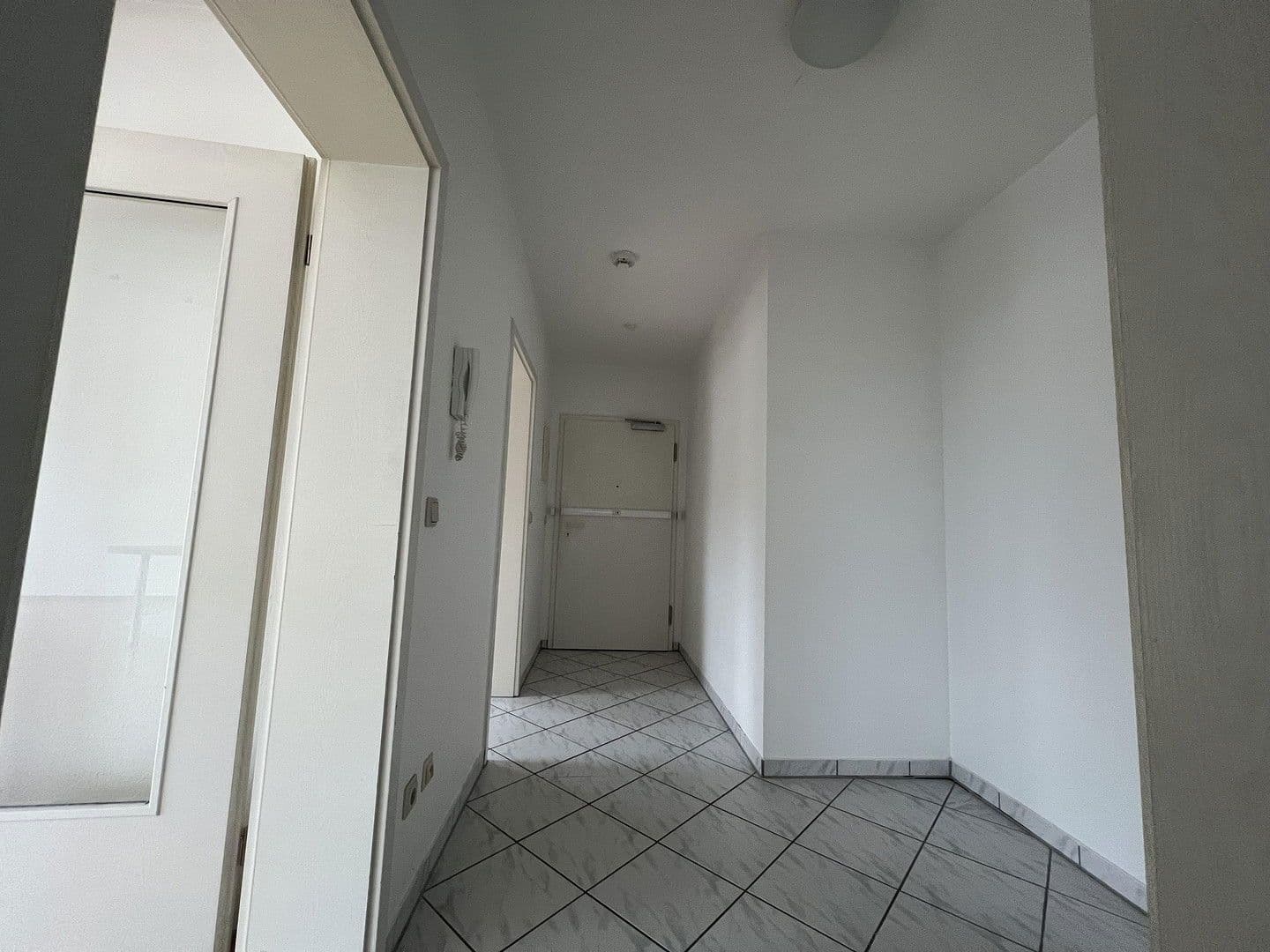 Pronájem bytu 2+1 73 m², Breites Driesch 33, Limburg an der Lahn, Hessen Pronájem bytu 2+1 73 m², Breites Driesch 33, Limburg an der Lahn, Hessen