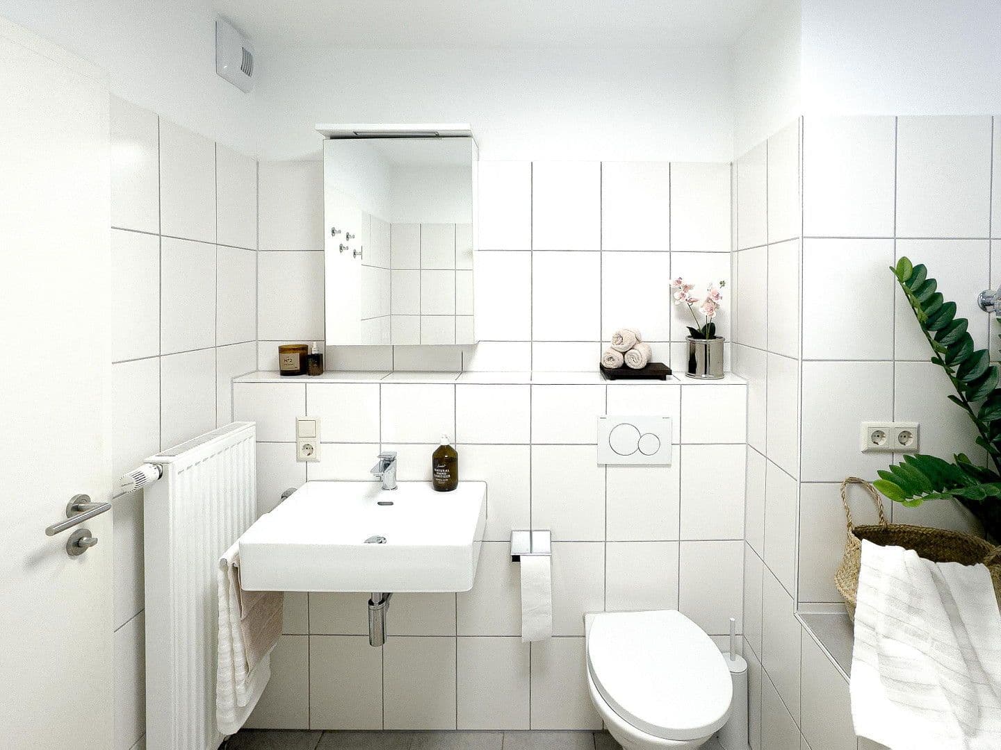 Prodej bytu 4+1 92 m², Kreuzlingerstrasse 18, Friedrichshafen, Bádensko-Württembersko Prodej bytu 4+1 92 m², Kreuzlingerstrasse 18, Friedrichshafen, Bádensko-Württembersko