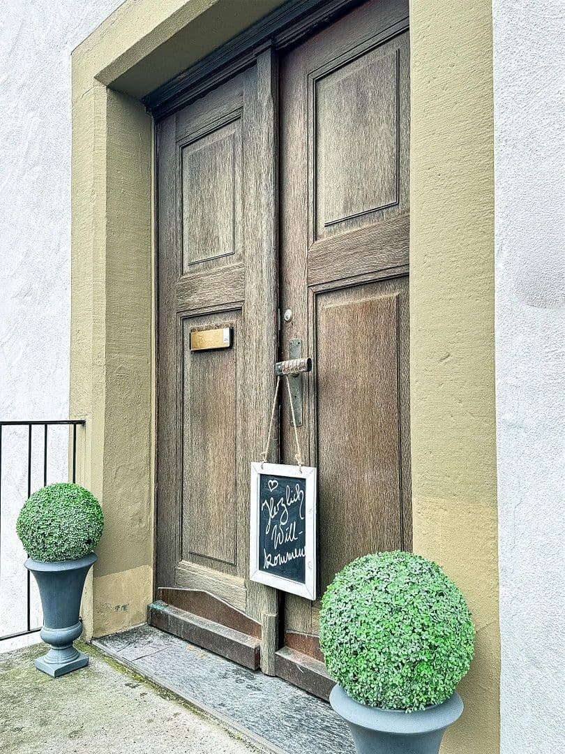 Prodej bytu 4+1 92 m², Kreuzlingerstrasse 18, Friedrichshafen, Bádensko-Württembersko Prodej bytu 4+1 92 m², Kreuzlingerstrasse 18, Friedrichshafen, Bádensko-Württembersko