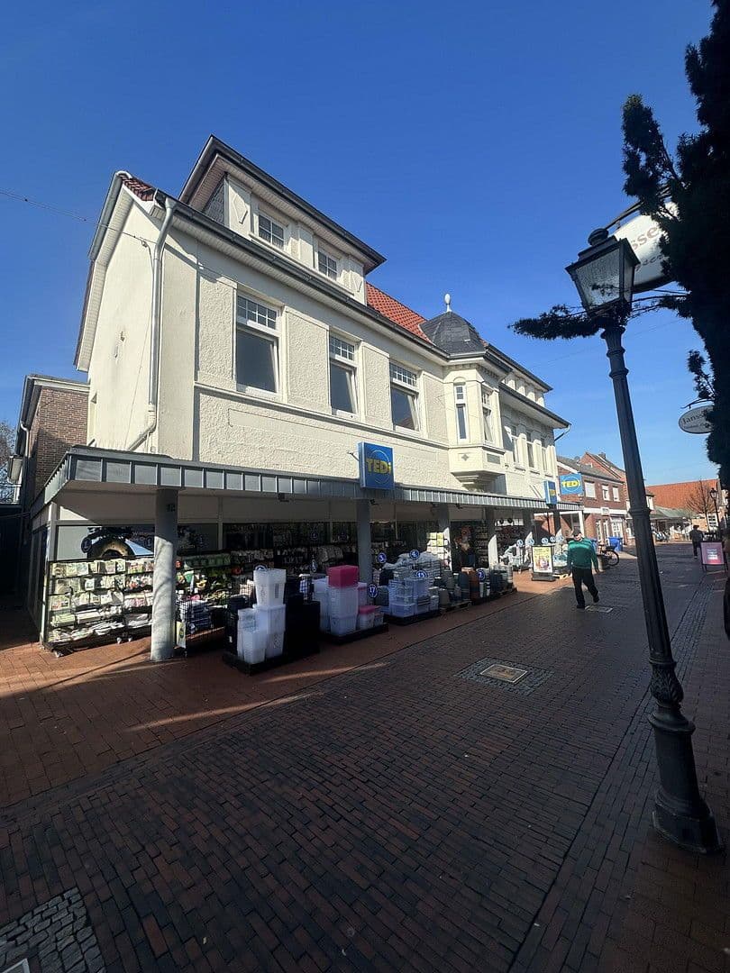 Pronájem bytu 2+1 70 m², Kirchstraße 12, Wittmund, Dolní Sasko Pronájem bytu 2+1 70 m², Kirchstraße 12, Wittmund, Dolní Sasko