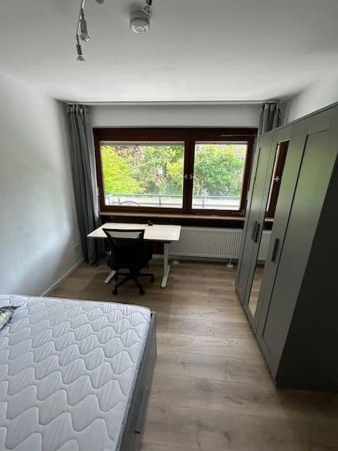 Pronájem bytu 76 m², Dossenheim, Bádensko-Württembersko Pronájem bytu 76 m², Dossenheim, Bádensko-Württembersko