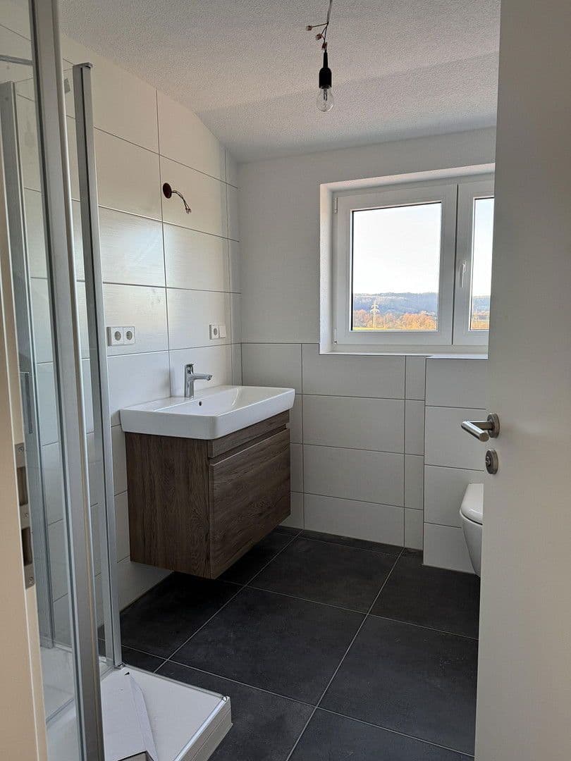 Pronájem bytu 3+1 69 m², Schwäbisch Hall, Bádensko-Württembersko Pronájem bytu 3+1 69 m², Schwäbisch Hall, Bádensko-Württembersko