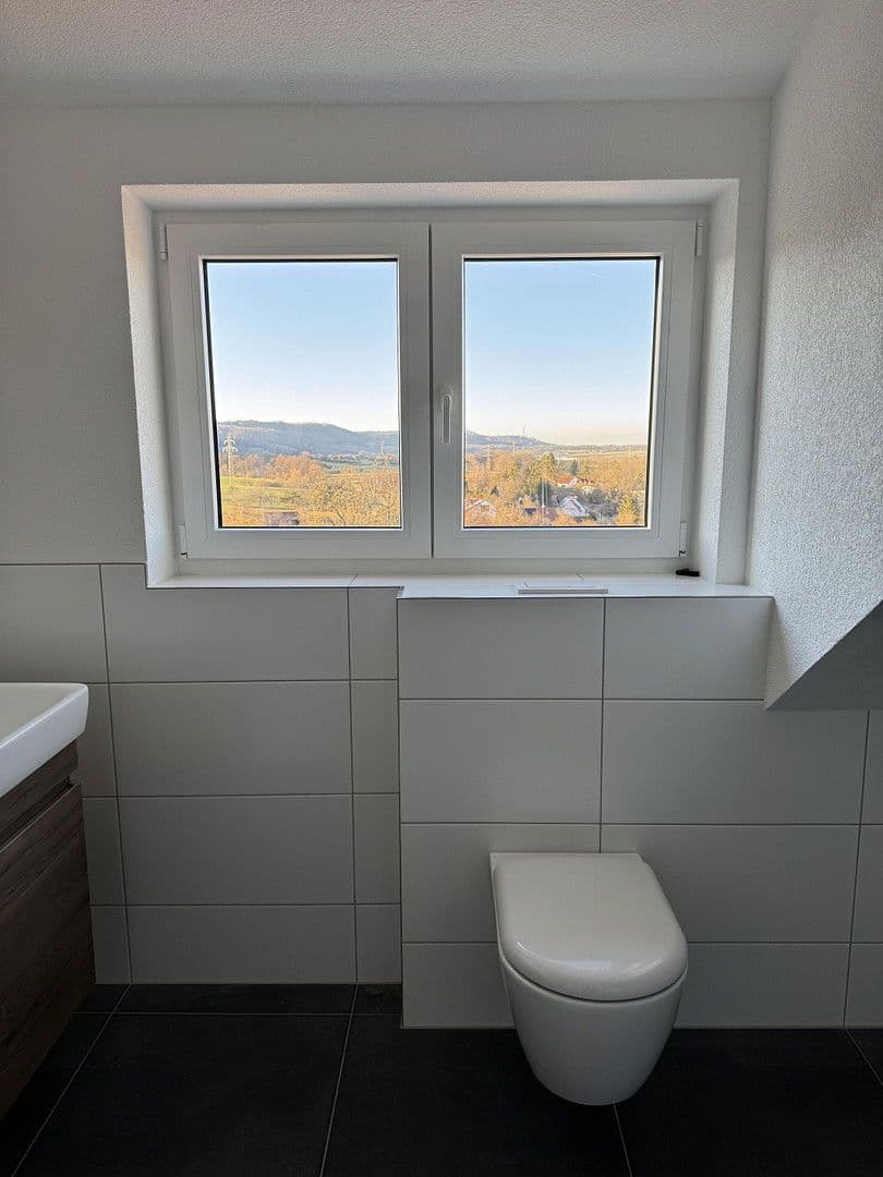 Pronájem bytu 3+1 69 m², Schwäbisch Hall, Bádensko-Württembersko Pronájem bytu 3+1 69 m², Schwäbisch Hall, Bádensko-Württembersko