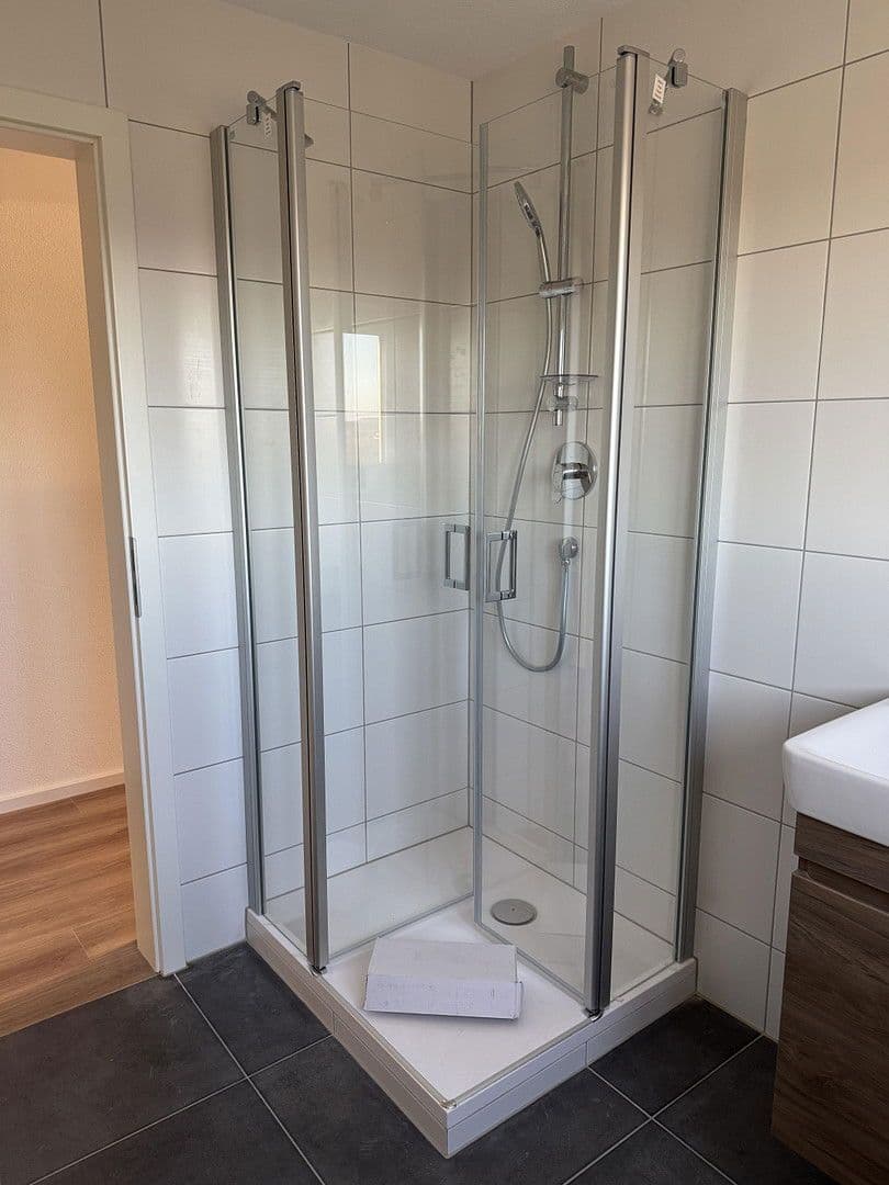 Pronájem bytu 3+1 69 m², Schwäbisch Hall, Bádensko-Württembersko Pronájem bytu 3+1 69 m², Schwäbisch Hall, Bádensko-Württembersko