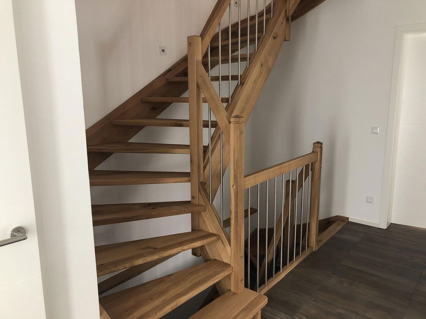 Prodej domu 165 m², pozemek 500 m², Brunnthal, Bavorsko Prodej domu 165 m², pozemek 500 m², Brunnthal, Bavorsko