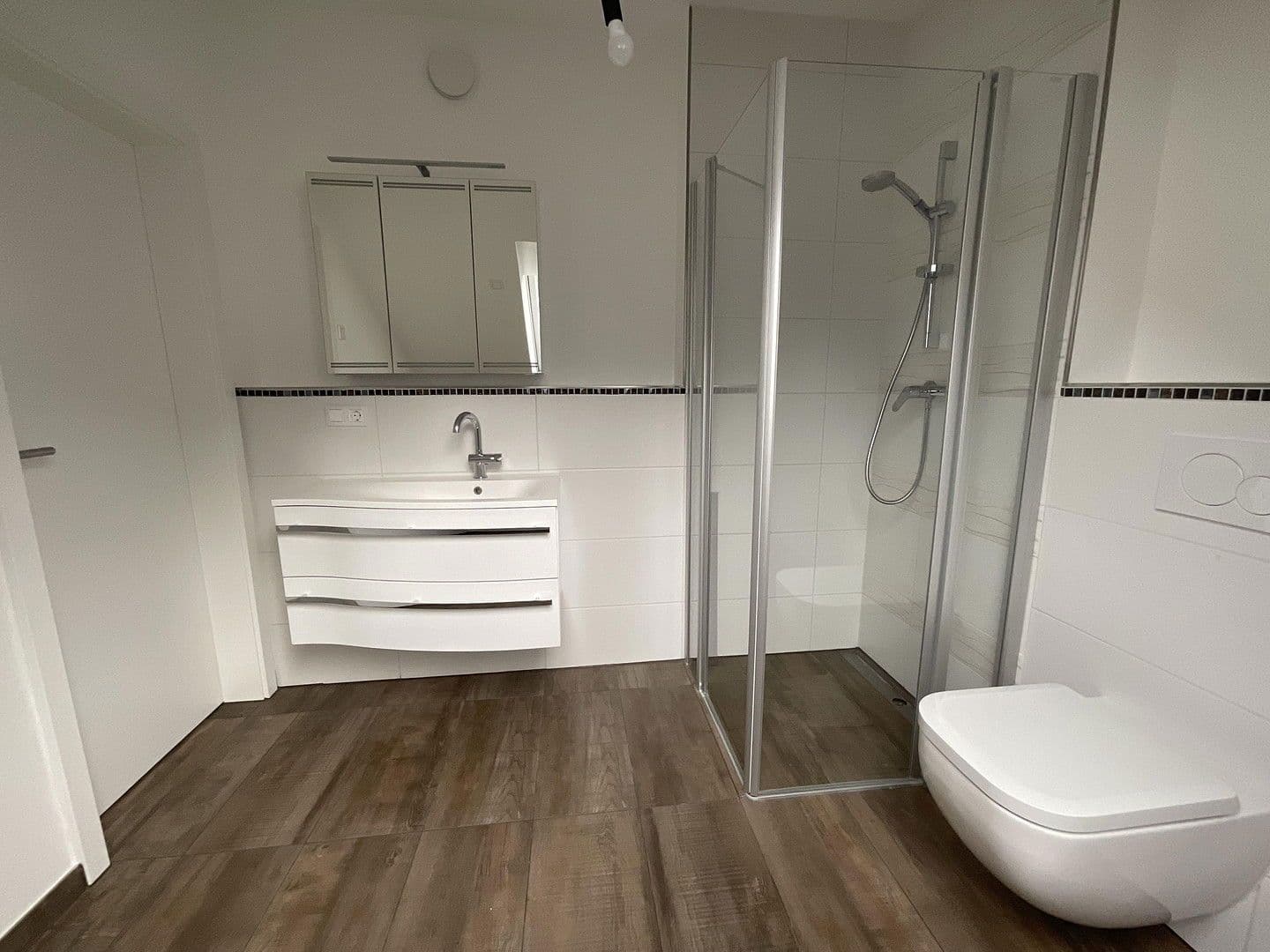 Prodej domu 165 m², pozemek 500 m², Brunnthal, Bavorsko Prodej domu 165 m², pozemek 500 m², Brunnthal, Bavorsko