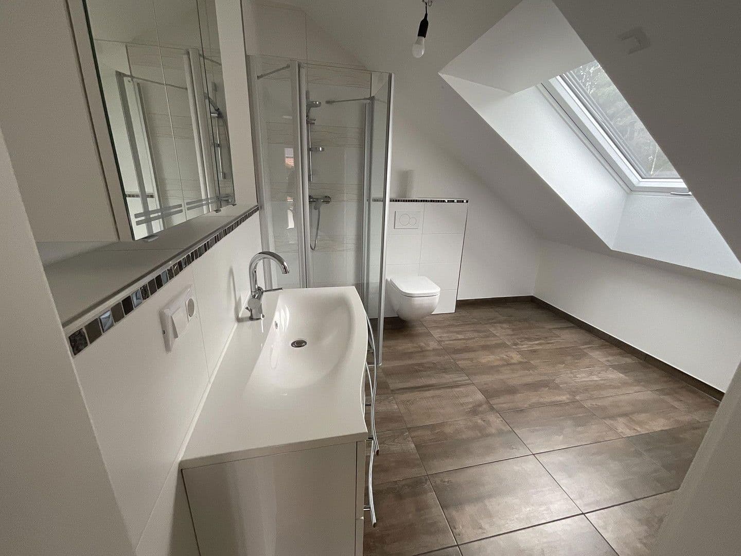 Prodej domu 165 m², pozemek 500 m², Brunnthal, Bavorsko Prodej domu 165 m², pozemek 500 m², Brunnthal, Bavorsko