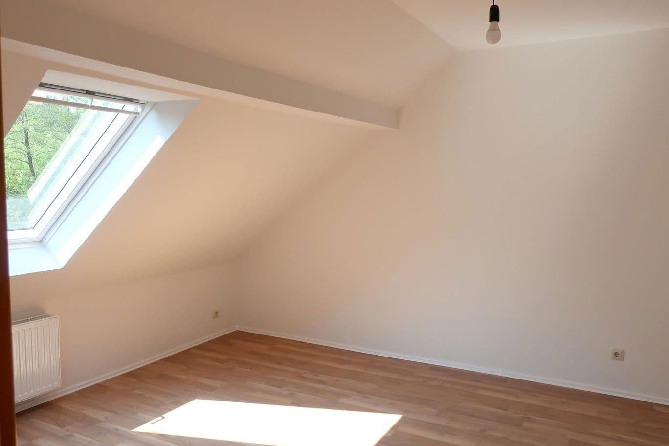 Pronájem bytu 2+1 60 m², Grünhain-Beierfeld, Sasko Pronájem bytu 2+1 60 m², Grünhain-Beierfeld, Sasko