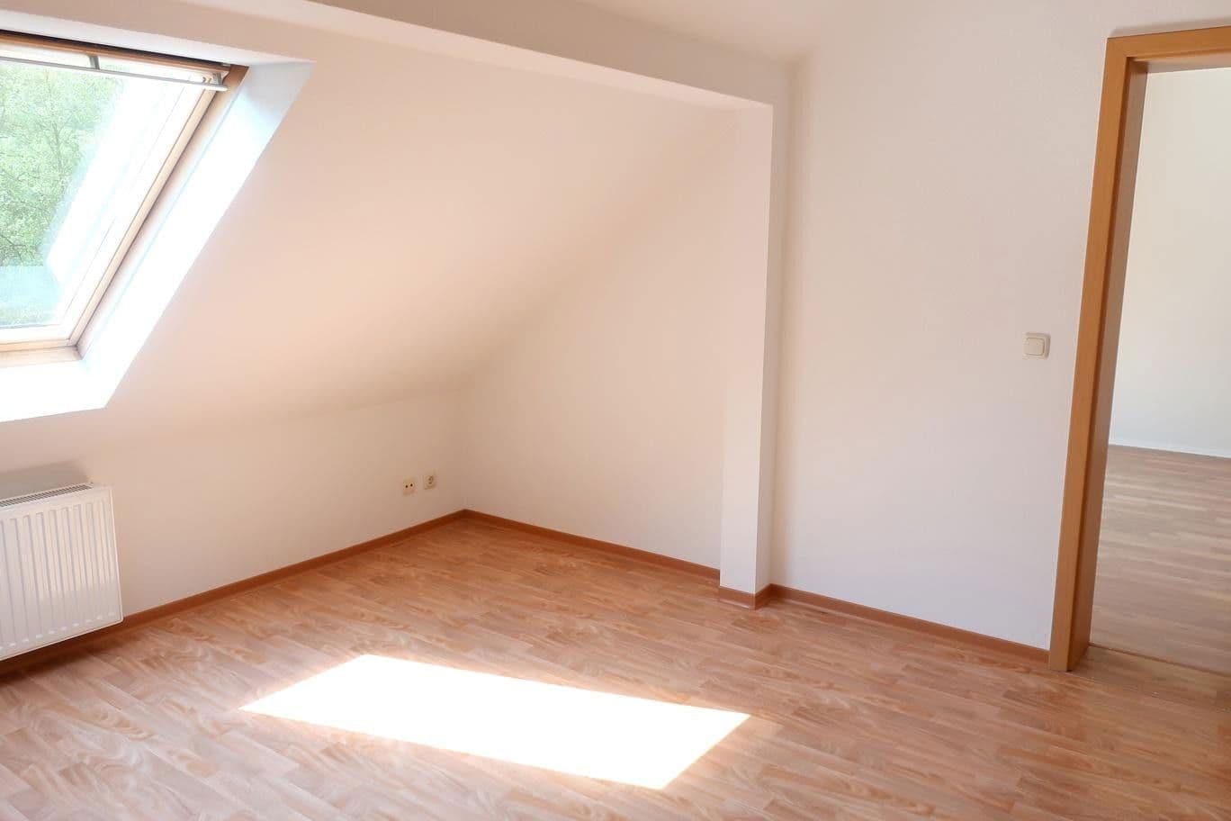 Pronájem bytu 2+1 60 m², Grünhain-Beierfeld, Sasko Pronájem bytu 2+1 60 m², Grünhain-Beierfeld, Sasko