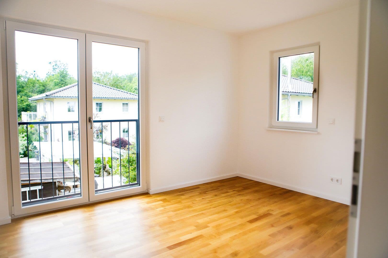 Prodej domu 174 m², pozemek 423 m², Baierbrunn, Bavorsko Prodej domu 174 m², pozemek 423 m², Baierbrunn, Bavorsko
