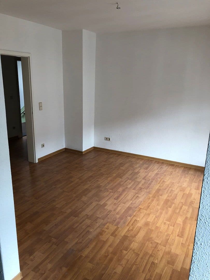 Pronájem bytu 3+1 55 m², Schneiderstraße 4, Leipzig, Sasko Pronájem bytu 3+1 55 m², Schneiderstraße 4, Leipzig, Sasko