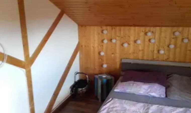 Pronájem bytu 2+1 50 m², Kapfenhardterstr. 19, Engelsbrand, Bádensko-Württembersko Pronájem bytu 2+1 50 m², Kapfenhardterstr. 19, Engelsbrand, Bádensko-Württembersko