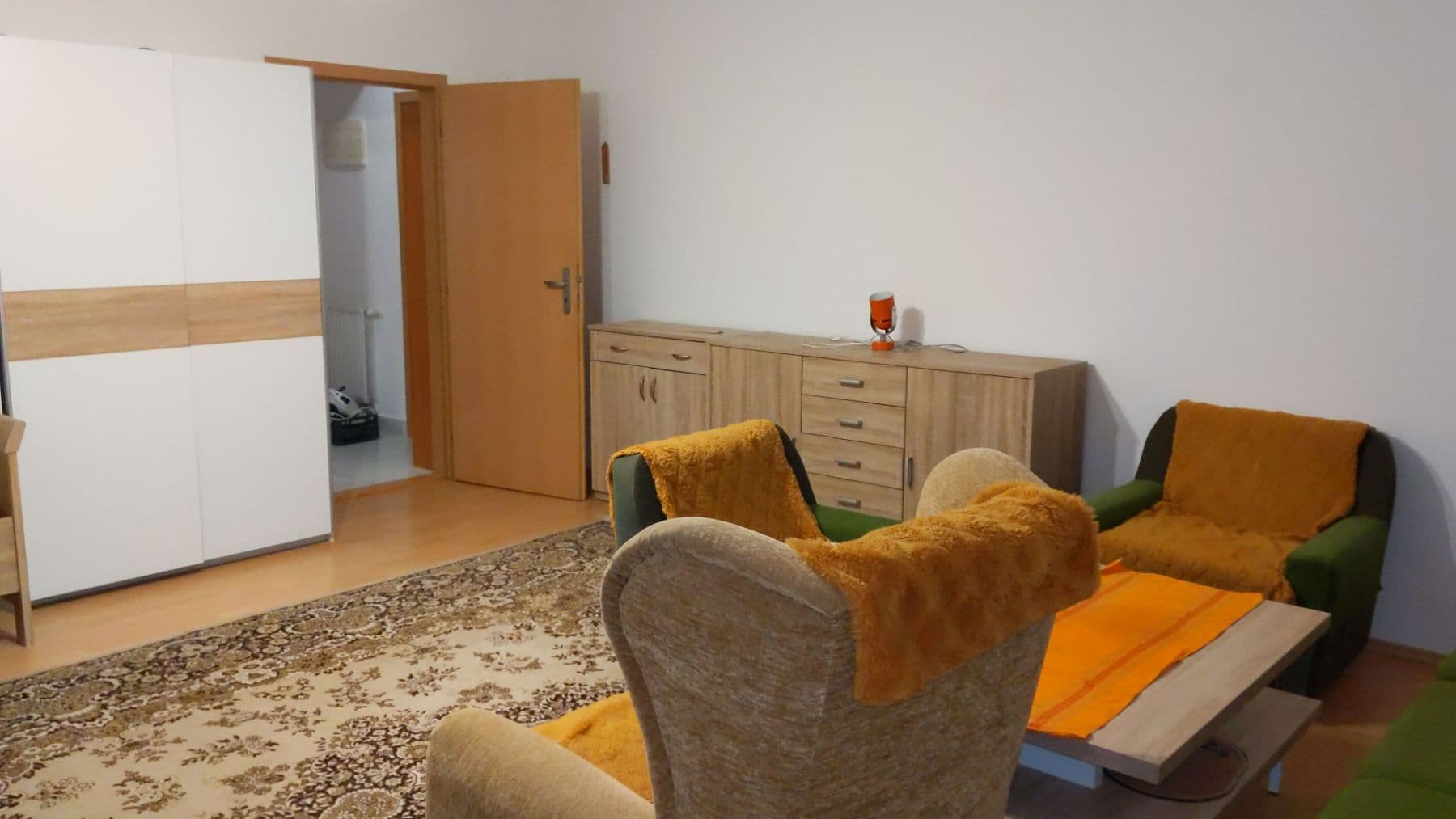 Pronájem bytu 1+1 59 m², Jeronýmova, Kolín, Středočeský kraj Pronájem bytu 1+1 59 m², Jeronýmova, Kolín, Středočeský kraj