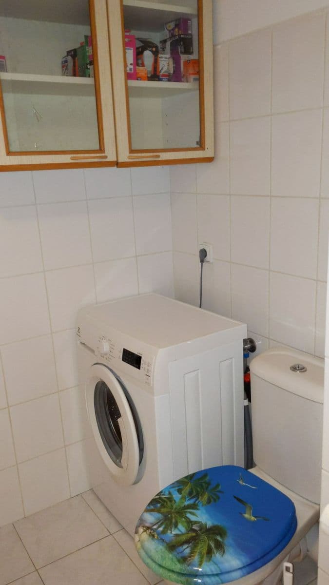 Pronájem bytu 1+1 59 m², Jeronýmova, Kolín, Středočeský kraj Pronájem bytu 1+1 59 m², Jeronýmova, Kolín, Středočeský kraj