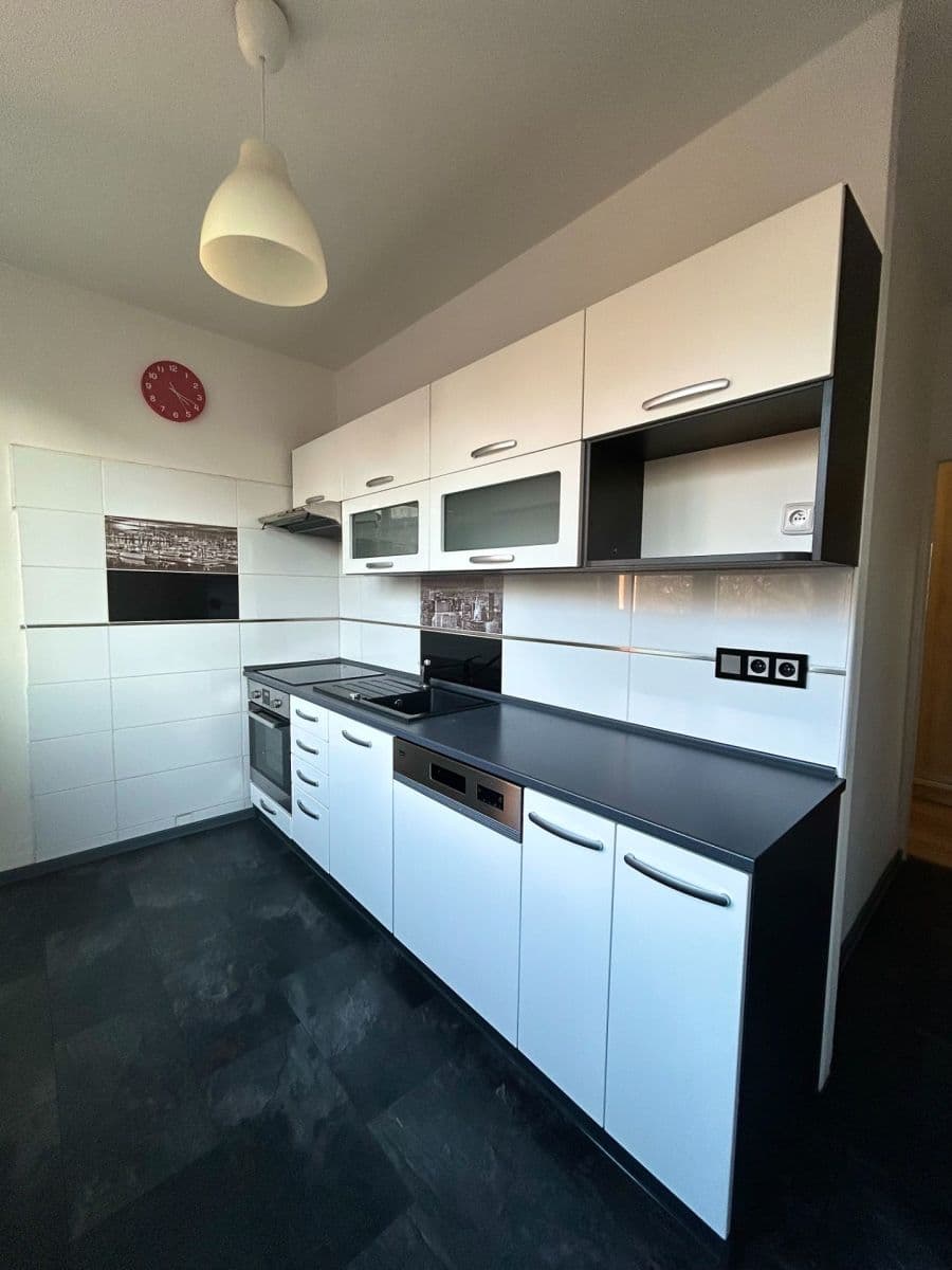 Prodej bytu 2+1 56 m², Mánesova, Ostrava, Moravskoslezský kraj Prodej bytu 2+1 56 m², Mánesova, Ostrava, Moravskoslezský kraj