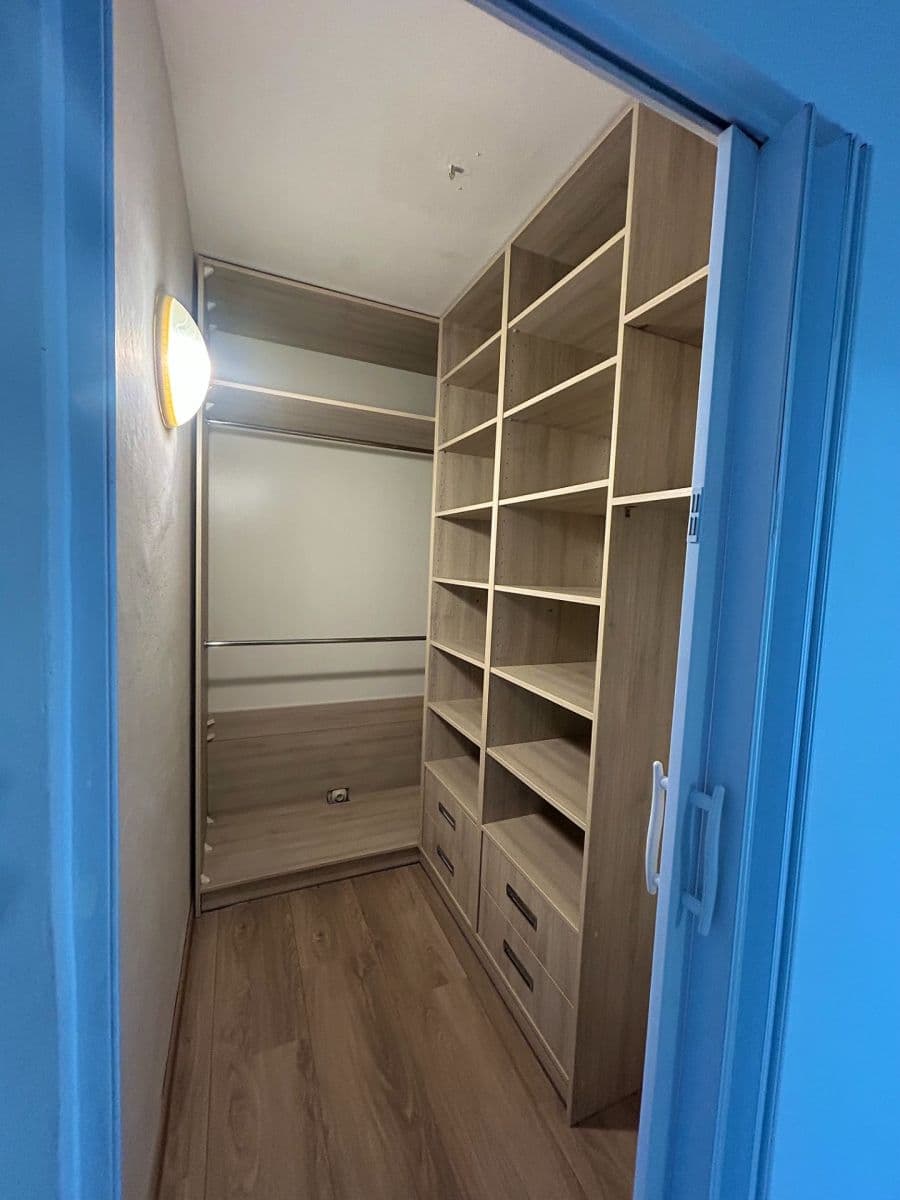 Prodej bytu 2+1 56 m², Mánesova, Ostrava, Moravskoslezský kraj Prodej bytu 2+1 56 m², Mánesova, Ostrava, Moravskoslezský kraj