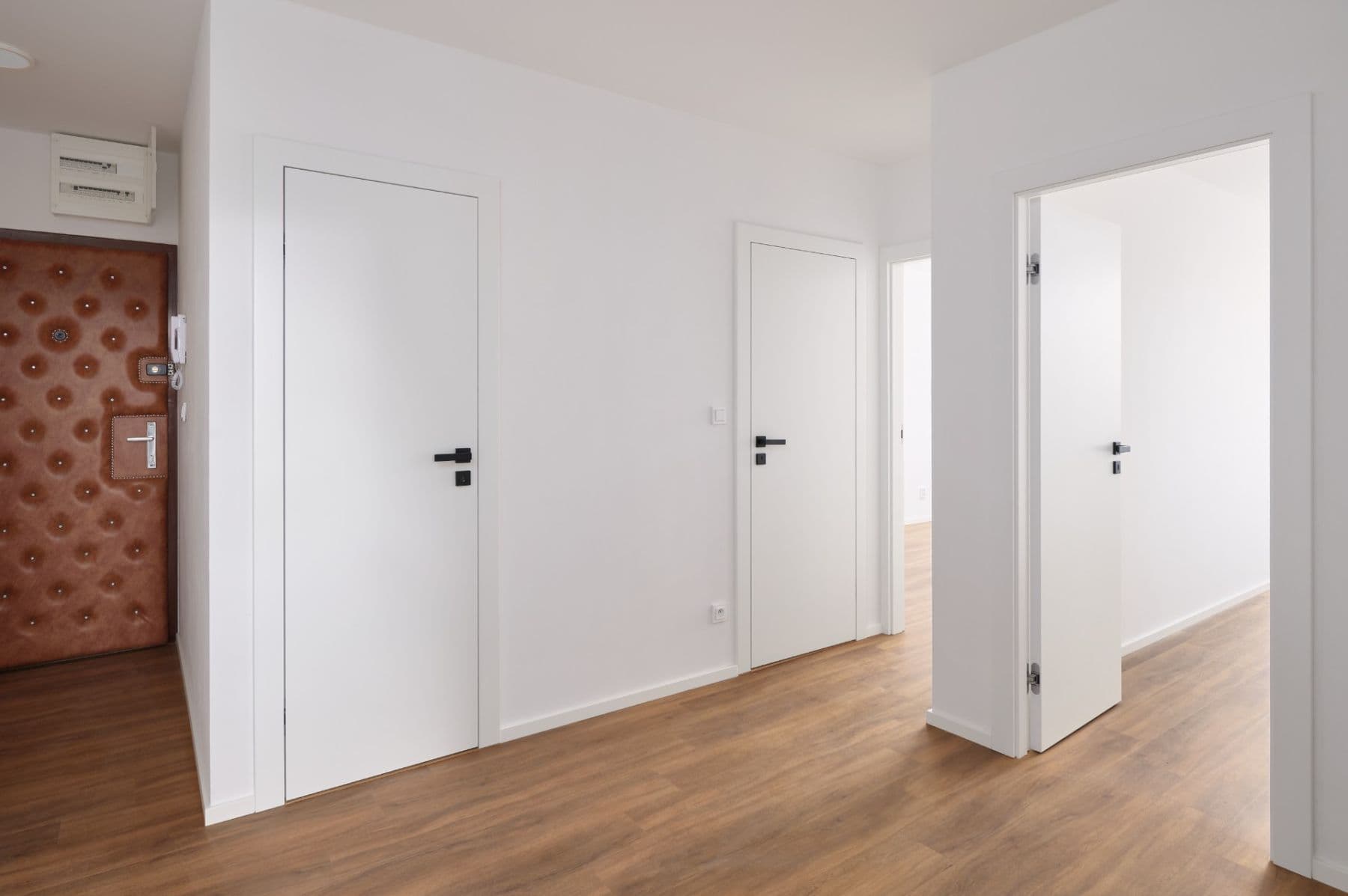 Prodej bytu 3+kk 70 m², Poljanovova, Praha, Praha Prodej bytu 3+kk 70 m², Poljanovova, Praha, Praha