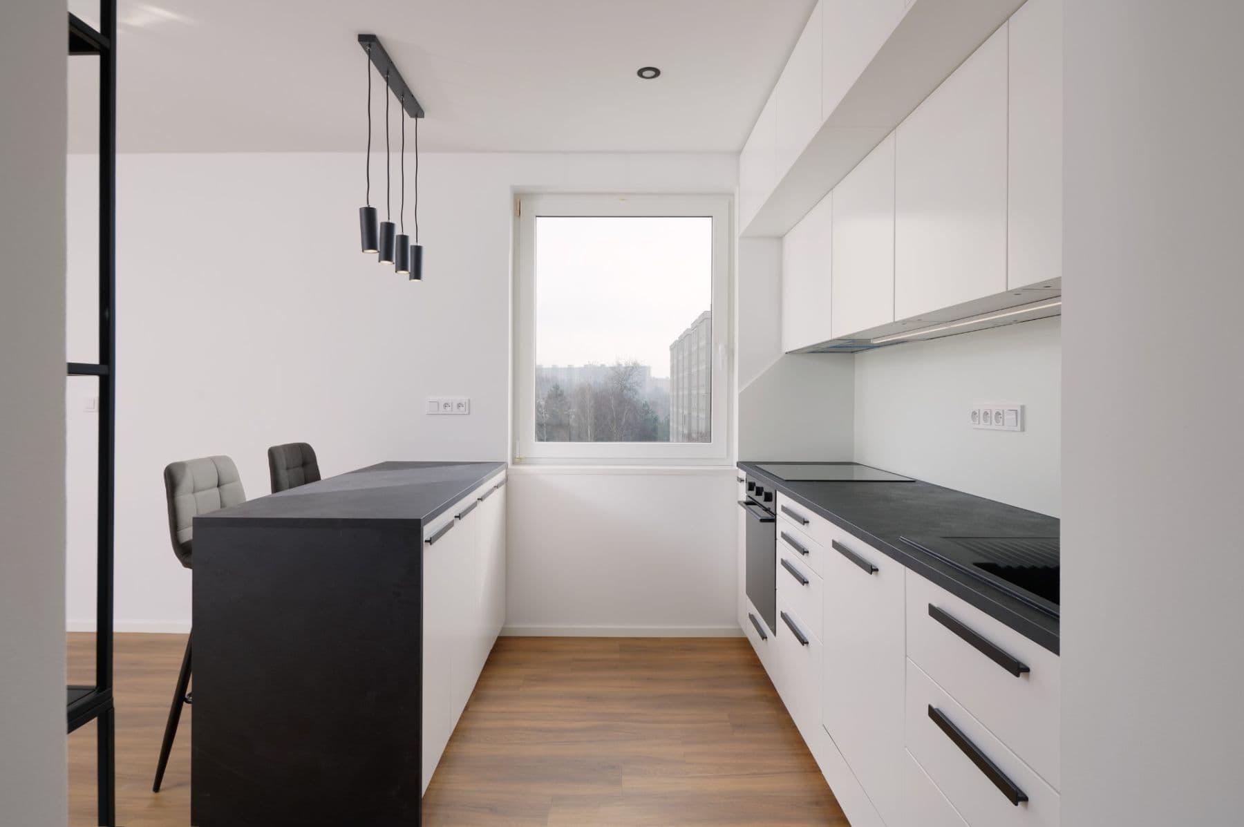Prodej bytu 3+kk 70 m², Poljanovova, Praha, Praha Prodej bytu 3+kk 70 m², Poljanovova, Praha, Praha