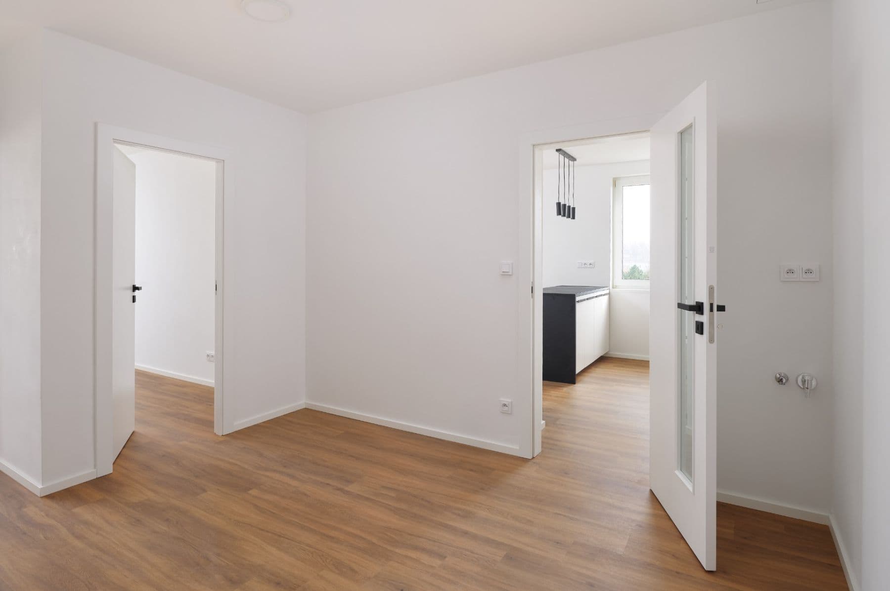 Prodej bytu 3+kk 70 m², Poljanovova, Praha, Praha Prodej bytu 3+kk 70 m², Poljanovova, Praha, Praha