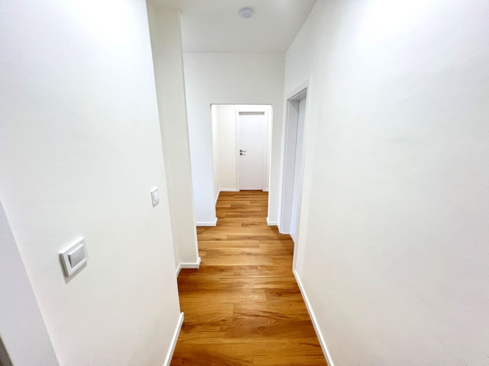 Prodej bytu 3+1 72 m², Brněnská, Šlapanice, Jihomoravský kraj Prodej bytu 3+1 72 m², Brněnská, Šlapanice, Jihomoravský kraj