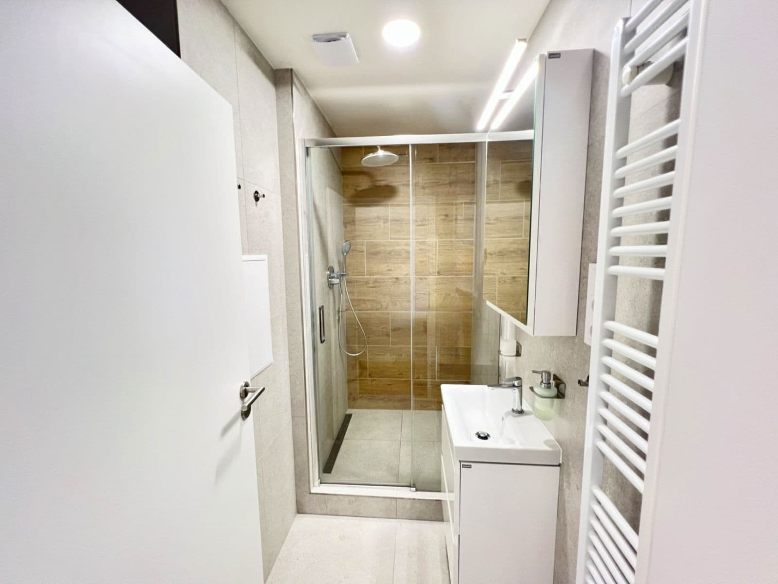 Prodej bytu 3+1 72 m², Brněnská, Šlapanice, Jihomoravský kraj Prodej bytu 3+1 72 m², Brněnská, Šlapanice, Jihomoravský kraj