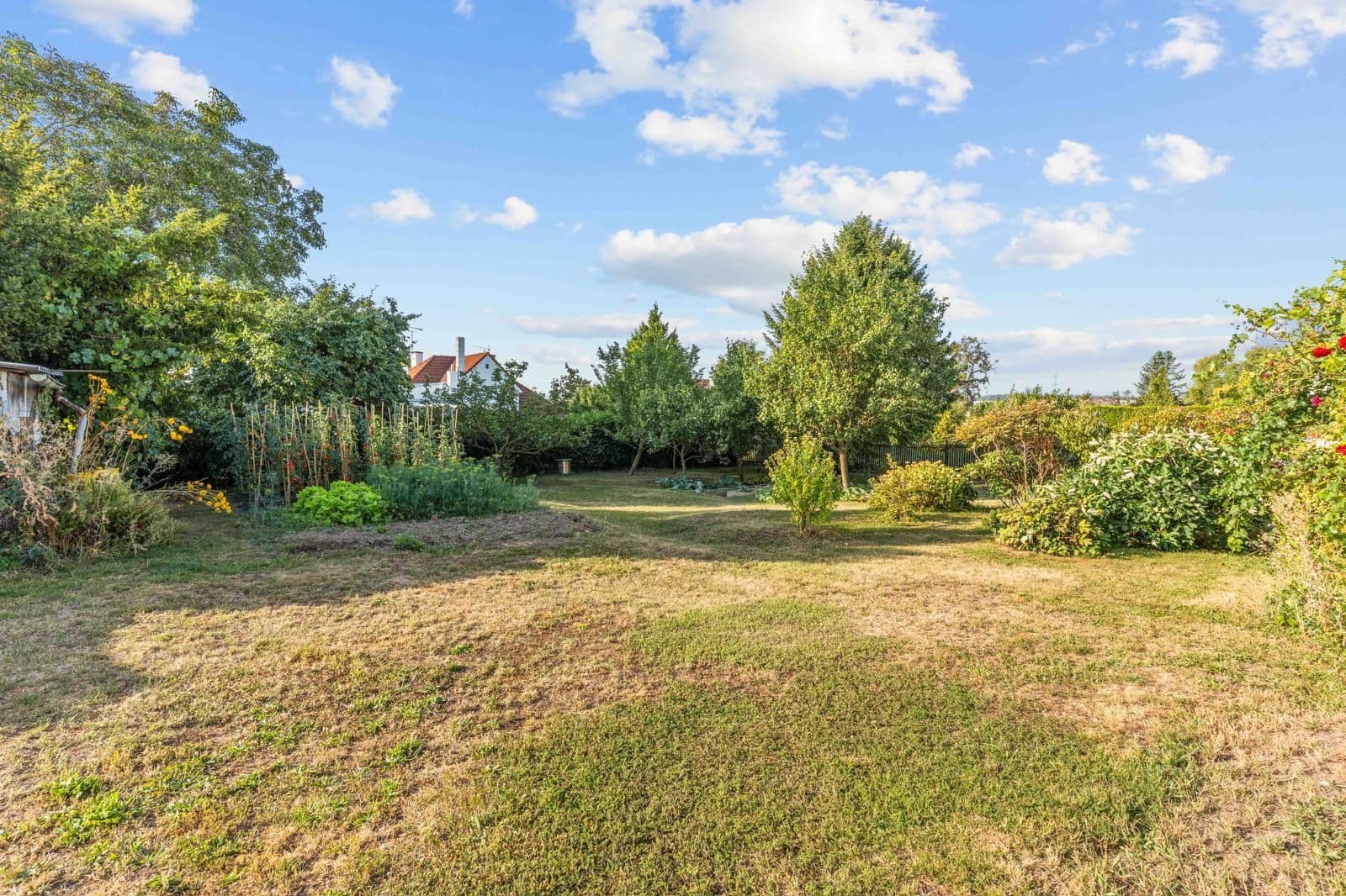 Pronájem domu 84 m², pozemek 1.002 m², Hořejší, Kosoř, Středočeský kraj Pronájem domu 84 m², pozemek 1.002 m², Hořejší, Kosoř, Středočeský kraj