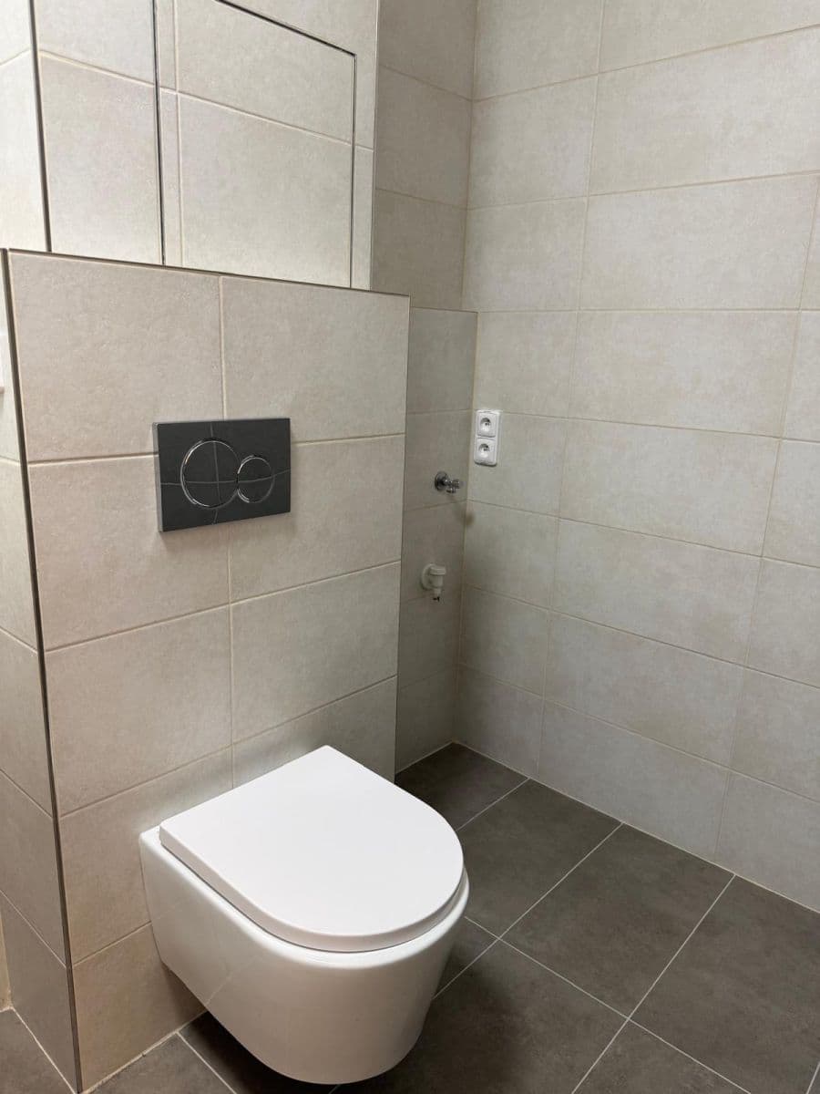 Pronájem bytu 3+kk 70 m², V Olšinách, Praha, Praha Pronájem bytu 3+kk 70 m², V Olšinách, Praha, Praha