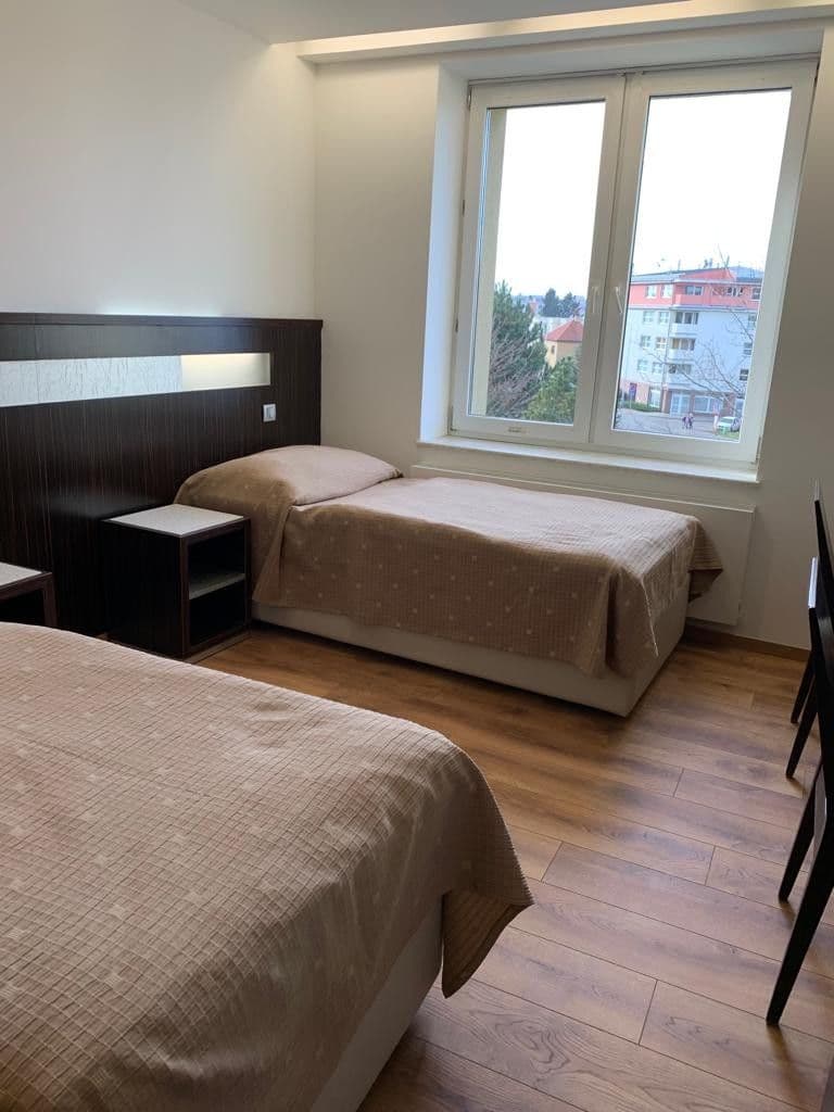 Pronájem bytu 1+kk 23 m², Suchdolské náměstí, Praha, Praha Pronájem bytu 1+kk 23 m², Suchdolské náměstí, Praha, Praha