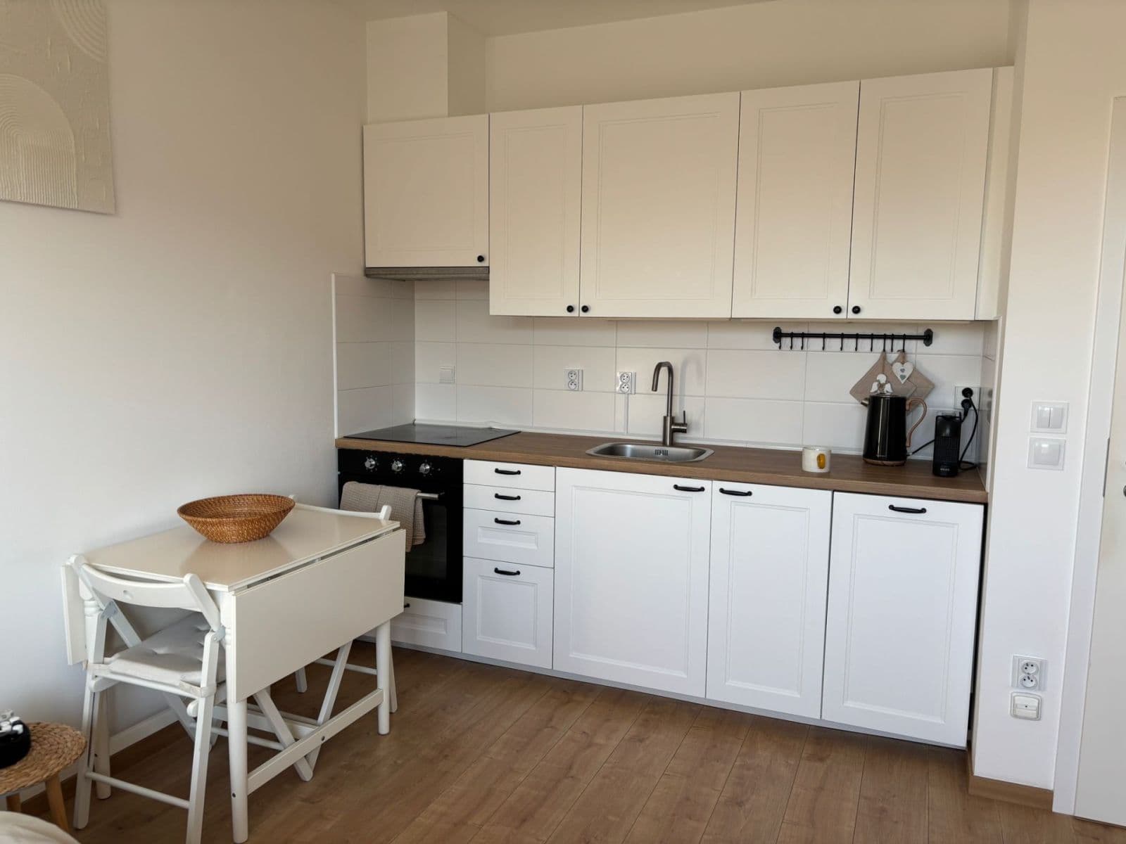Pronájem bytu 1+kk 36 m², Za Valem, Praha, Praha Pronájem bytu 1+kk 36 m², Za Valem, Praha, Praha
