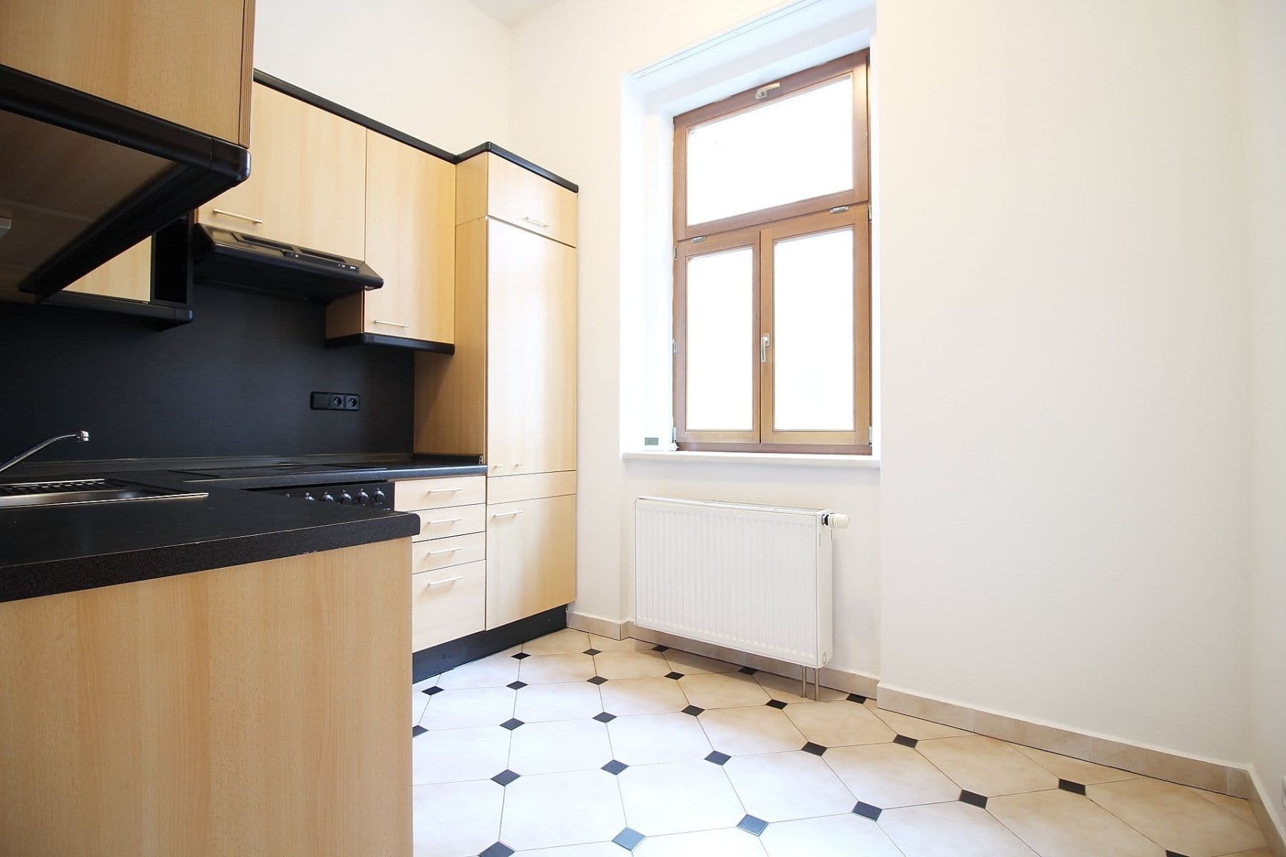 Pronájem bytu 2+1 56 m², Lublaňská, Praha, Praha Pronájem bytu 2+1 56 m², Lublaňská, Praha, Praha