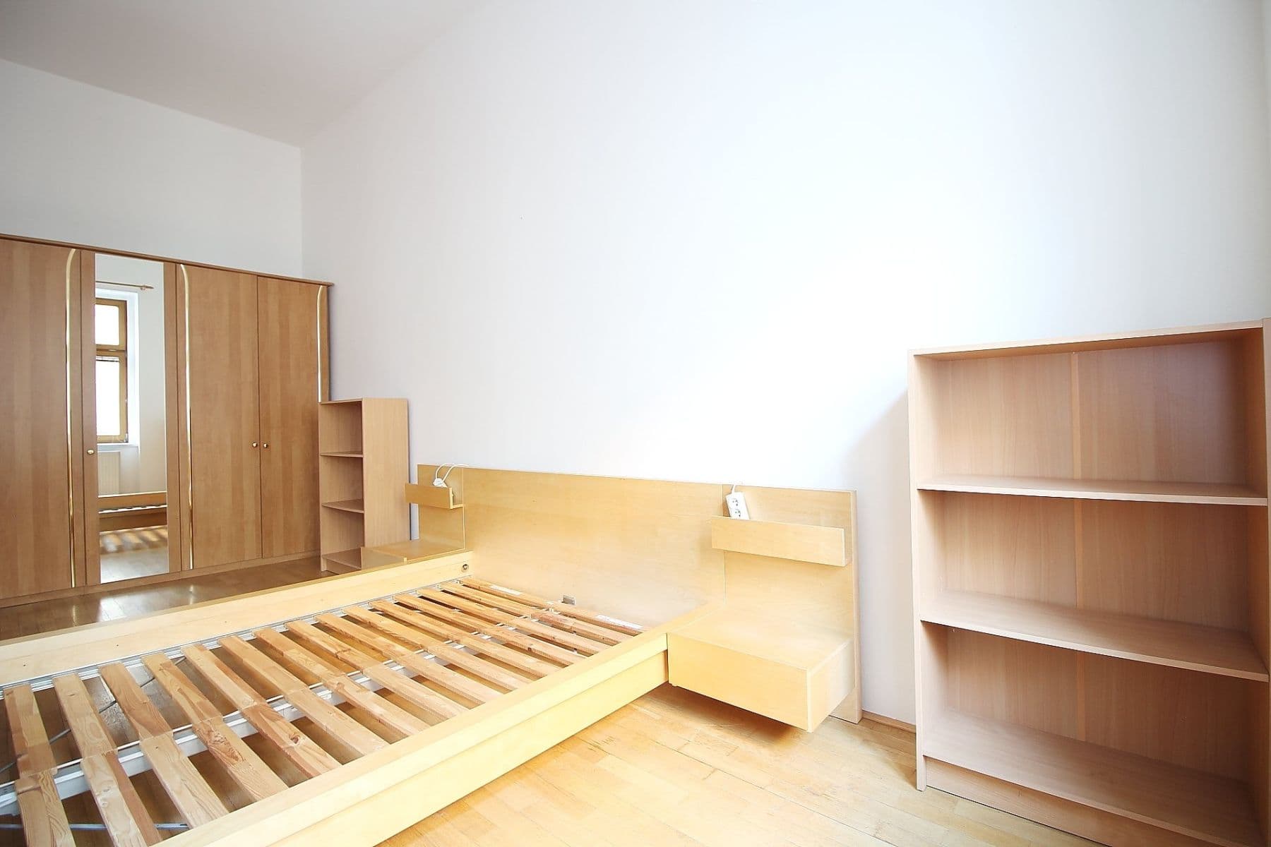 Pronájem bytu 2+1 56 m², Lublaňská, Praha, Praha Pronájem bytu 2+1 56 m², Lublaňská, Praha, Praha