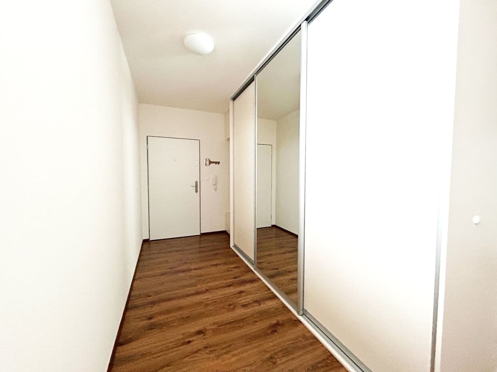 Pronájem bytu 3+kk 32 m², U Hostavického potoka, Praha, Praha Pronájem bytu 3+kk 32 m², U Hostavického potoka, Praha, Praha