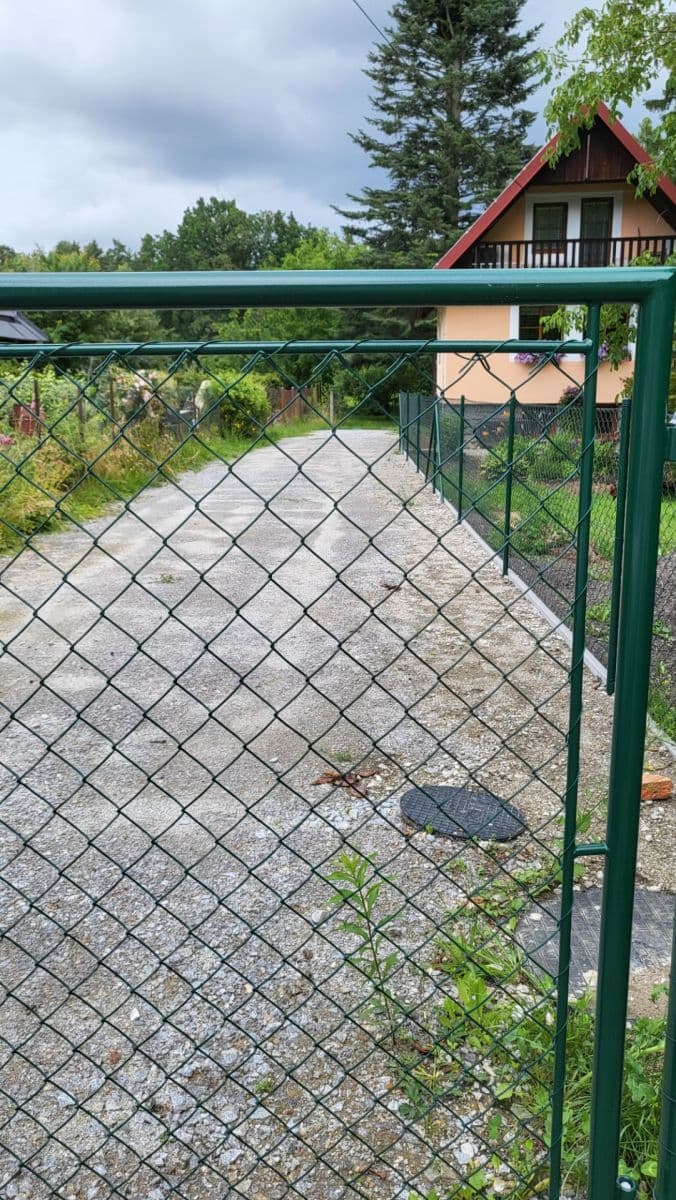 Prodej pozemku 738 m², Hlincová Hora, Jihočeský kraj Prodej pozemku 738 m², Hlincová Hora, Jihočeský kraj