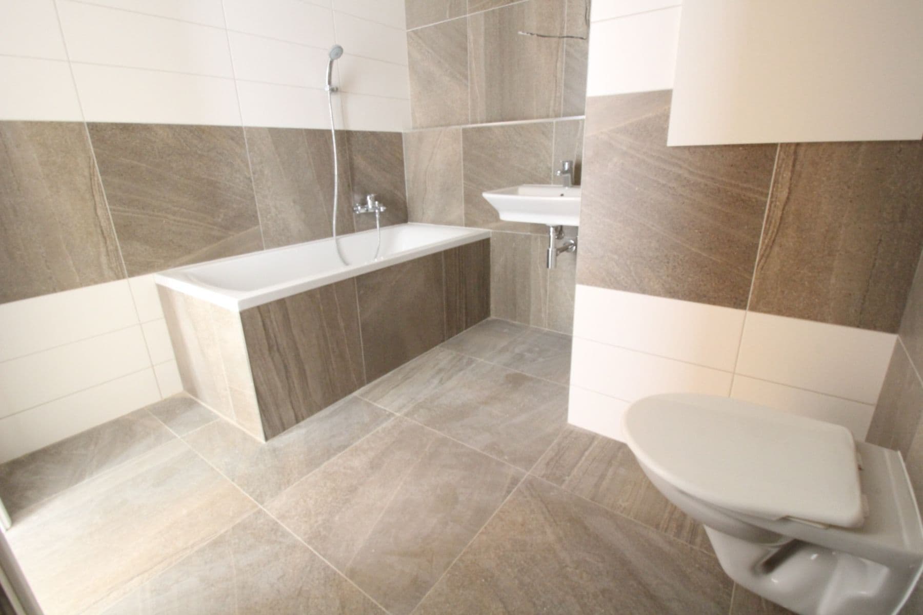 Pronájem bytu 2+kk 40 m², Havířovská, Praha, Praha Pronájem bytu 2+kk 40 m², Havířovská, Praha, Praha