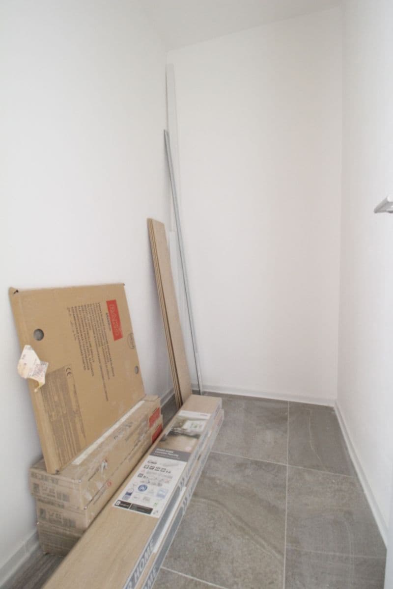 Pronájem bytu 2+kk 40 m², Havířovská, Praha, Praha Pronájem bytu 2+kk 40 m², Havířovská, Praha, Praha