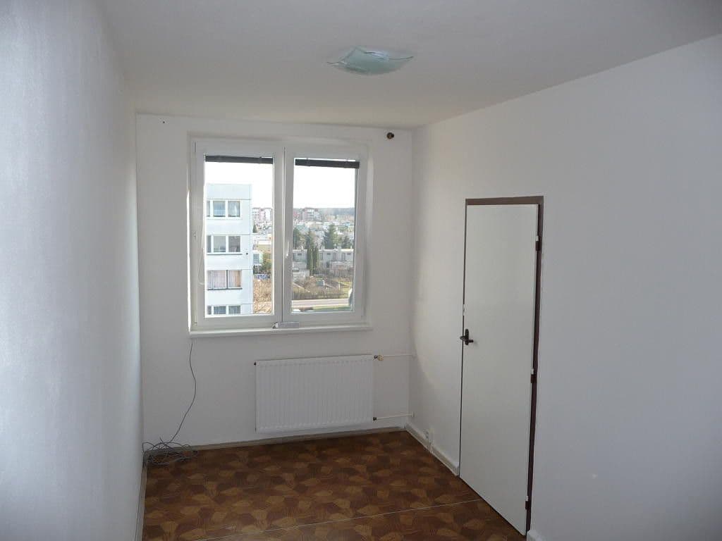 Prodej bytu 2+1 44 m², Na Valtické, Břeclav, Jihomoravský kraj Prodej bytu 2+1 44 m², Na Valtické, Břeclav, Jihomoravský kraj