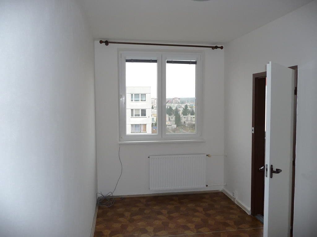 Prodej bytu 2+1 44 m², Na Valtické, Břeclav, Jihomoravský kraj Prodej bytu 2+1 44 m², Na Valtické, Břeclav, Jihomoravský kraj